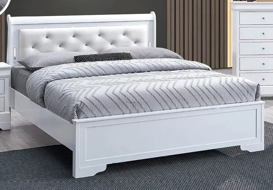 B39 Storage Panel Bedroom Set with Phone Charger & Light