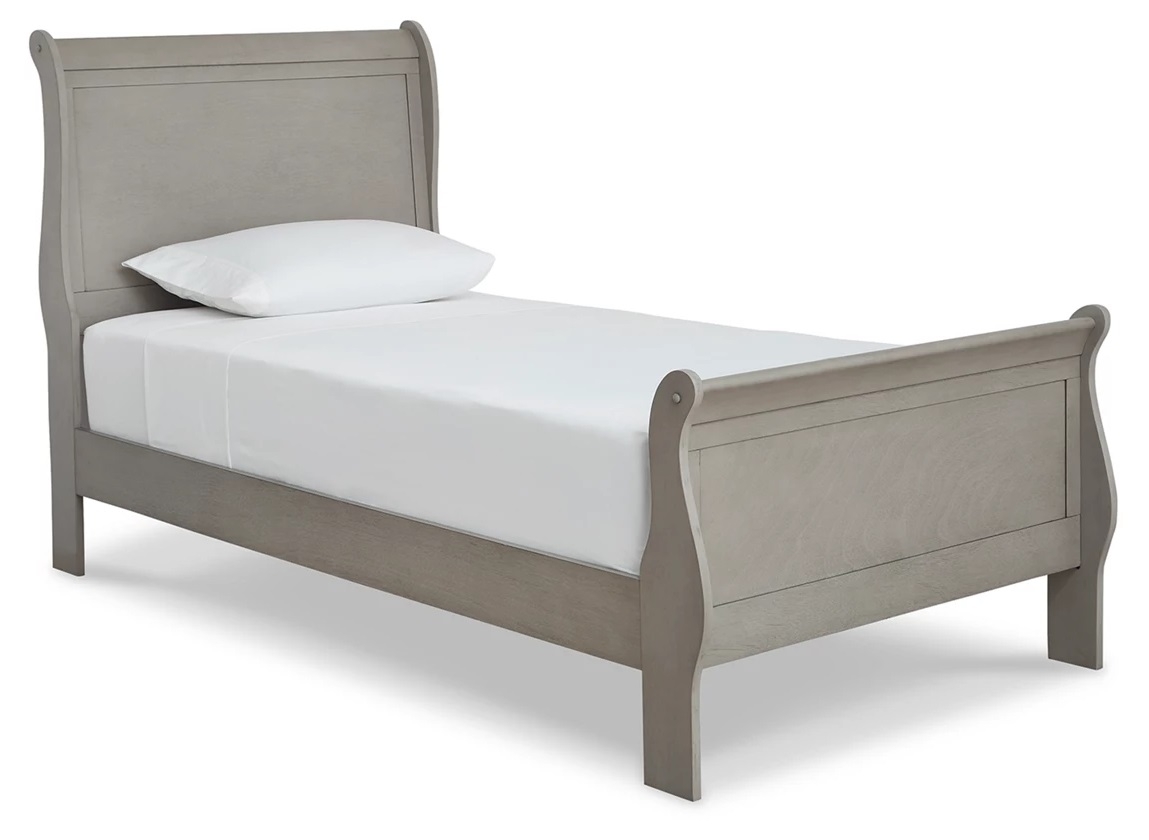 Ashley SM Kordasky Wood Sleigh Bedroom Set