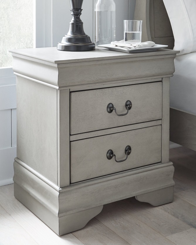 Ashley SM Kordasky Wood Nightstand w/2 Drawers