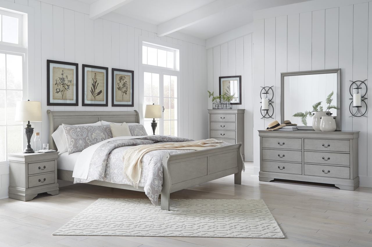 Ashley SM Kordasky Wood Sleigh Bedroom Set