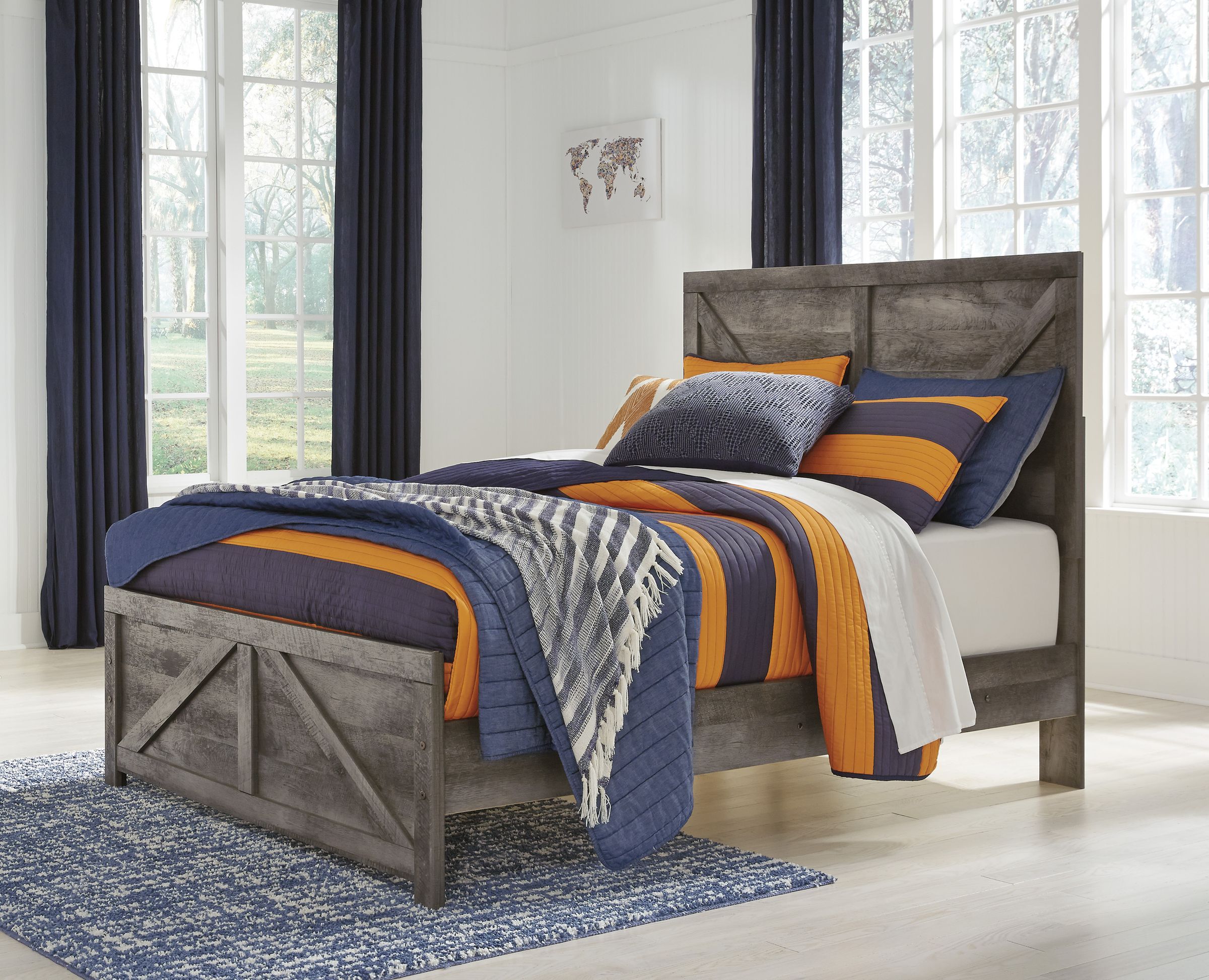 Wynnlow Wood Crossbuck Panel Bedroom Set