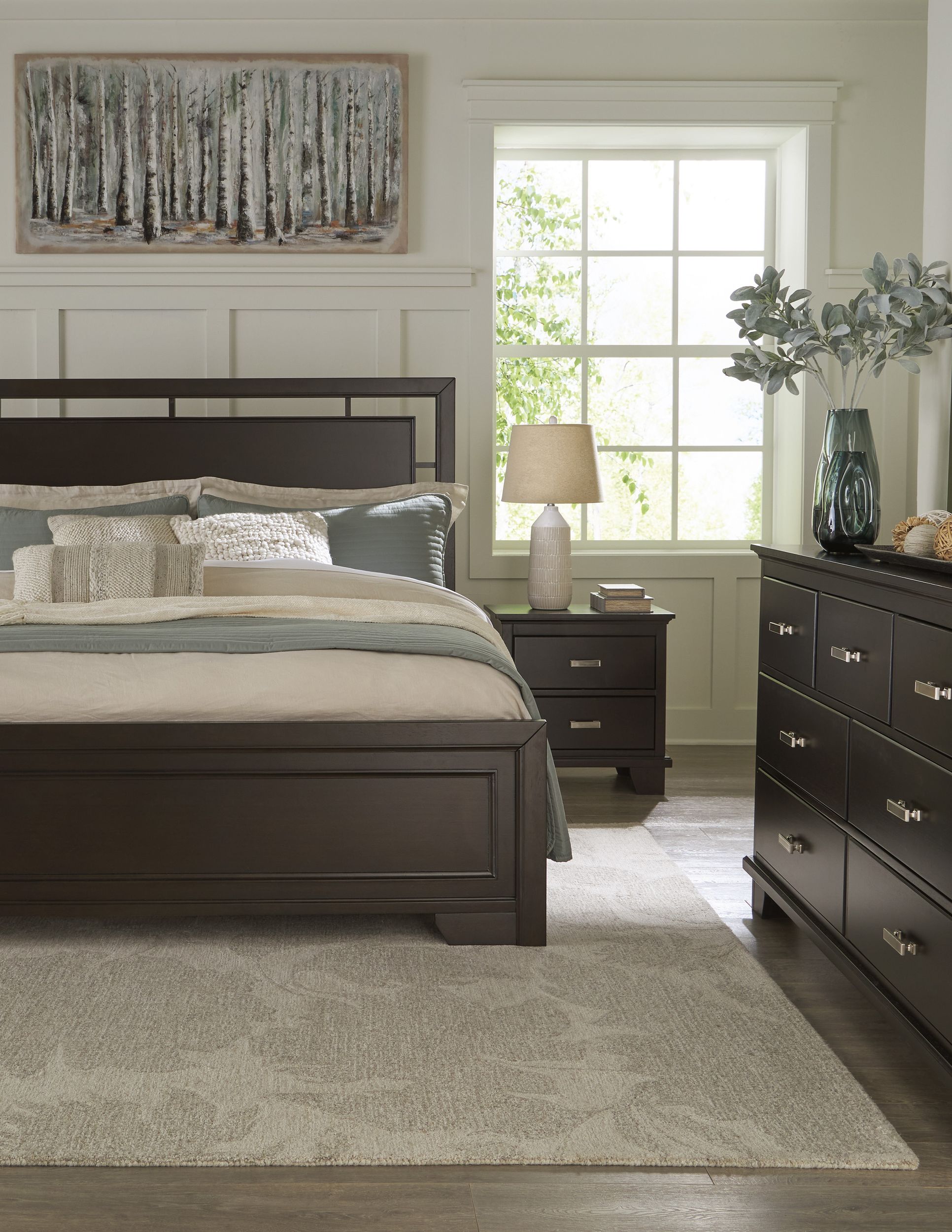 Covetown Wood Panel Bed, California King Size