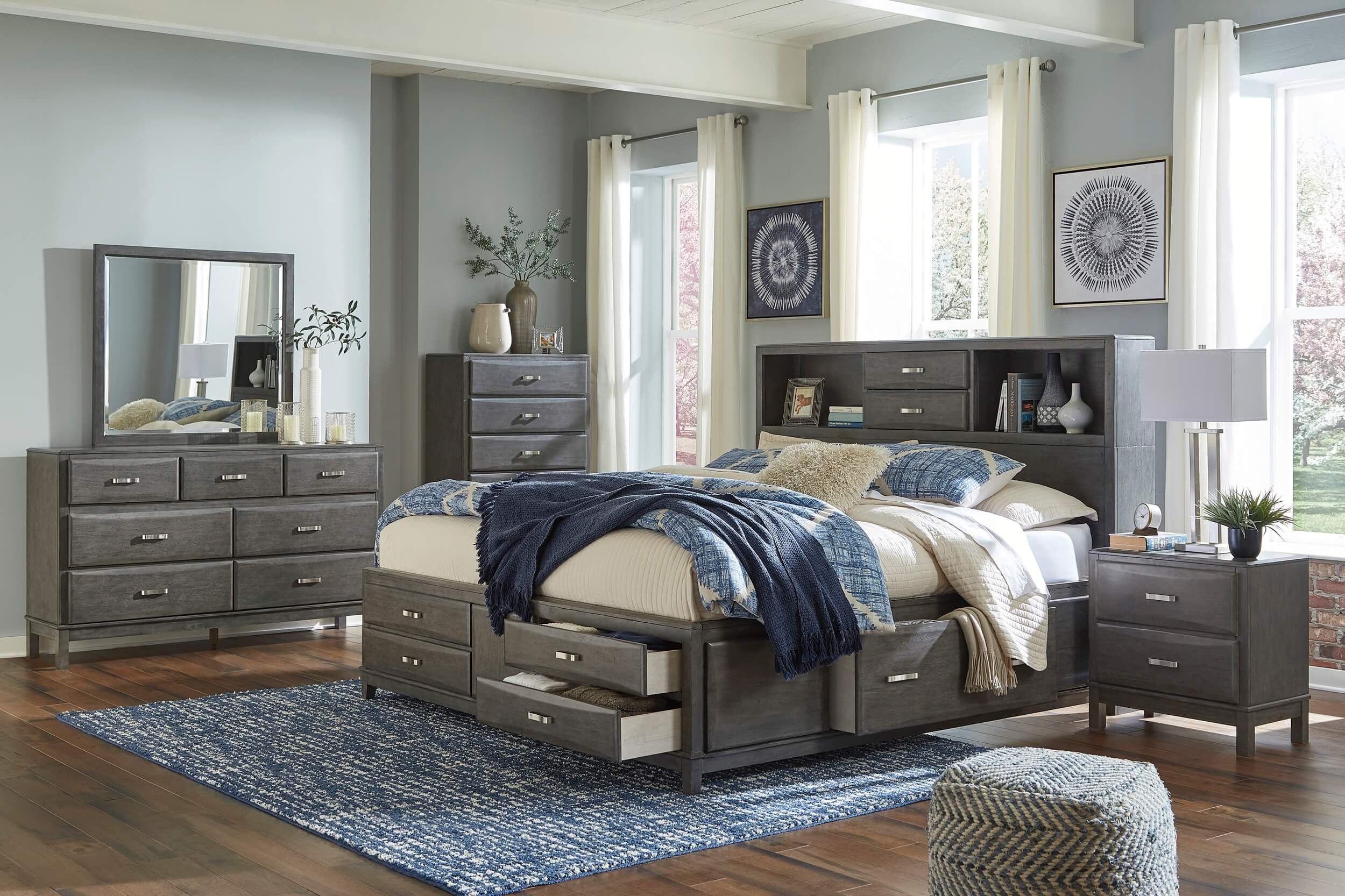 Caitbrook Wood Storage Bedroom Set
