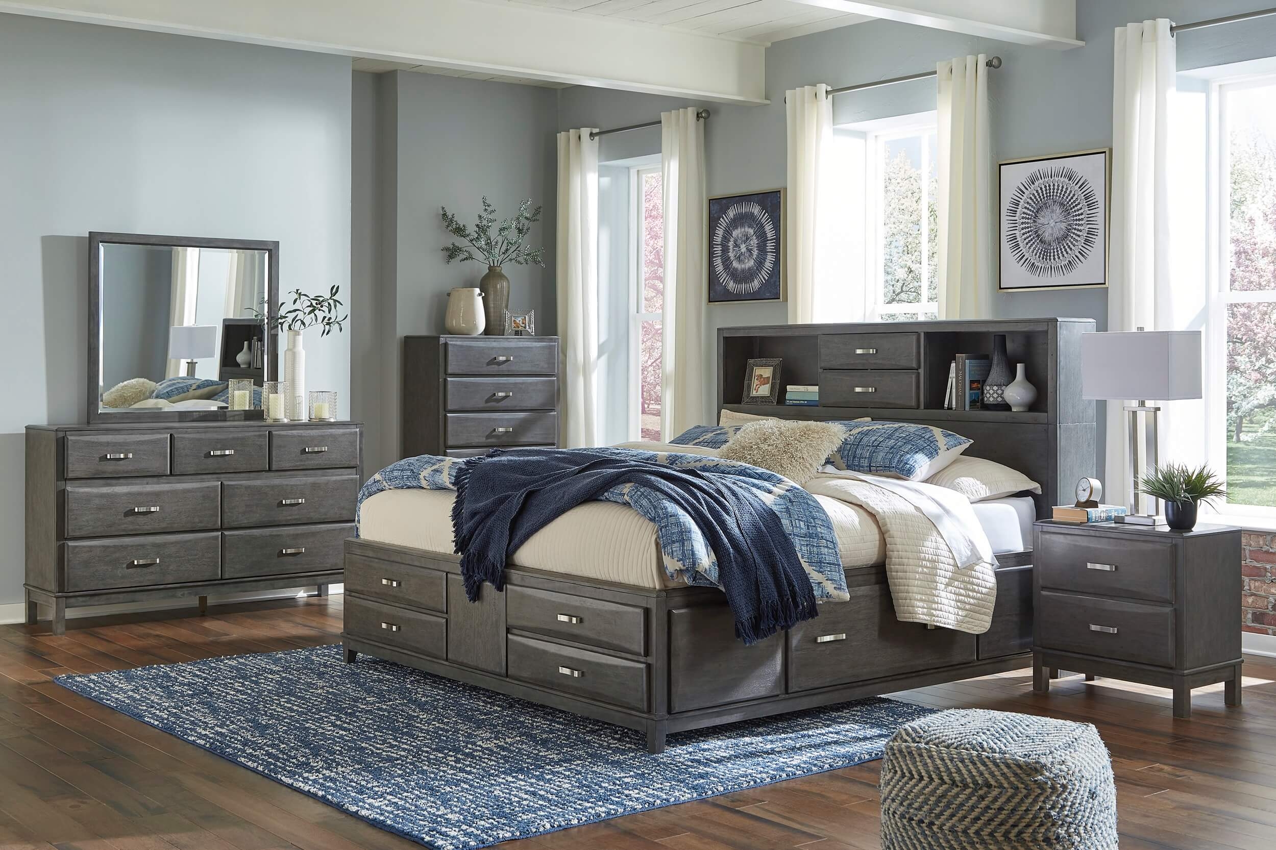 Caitbrook Wood Storage Bedroom Set