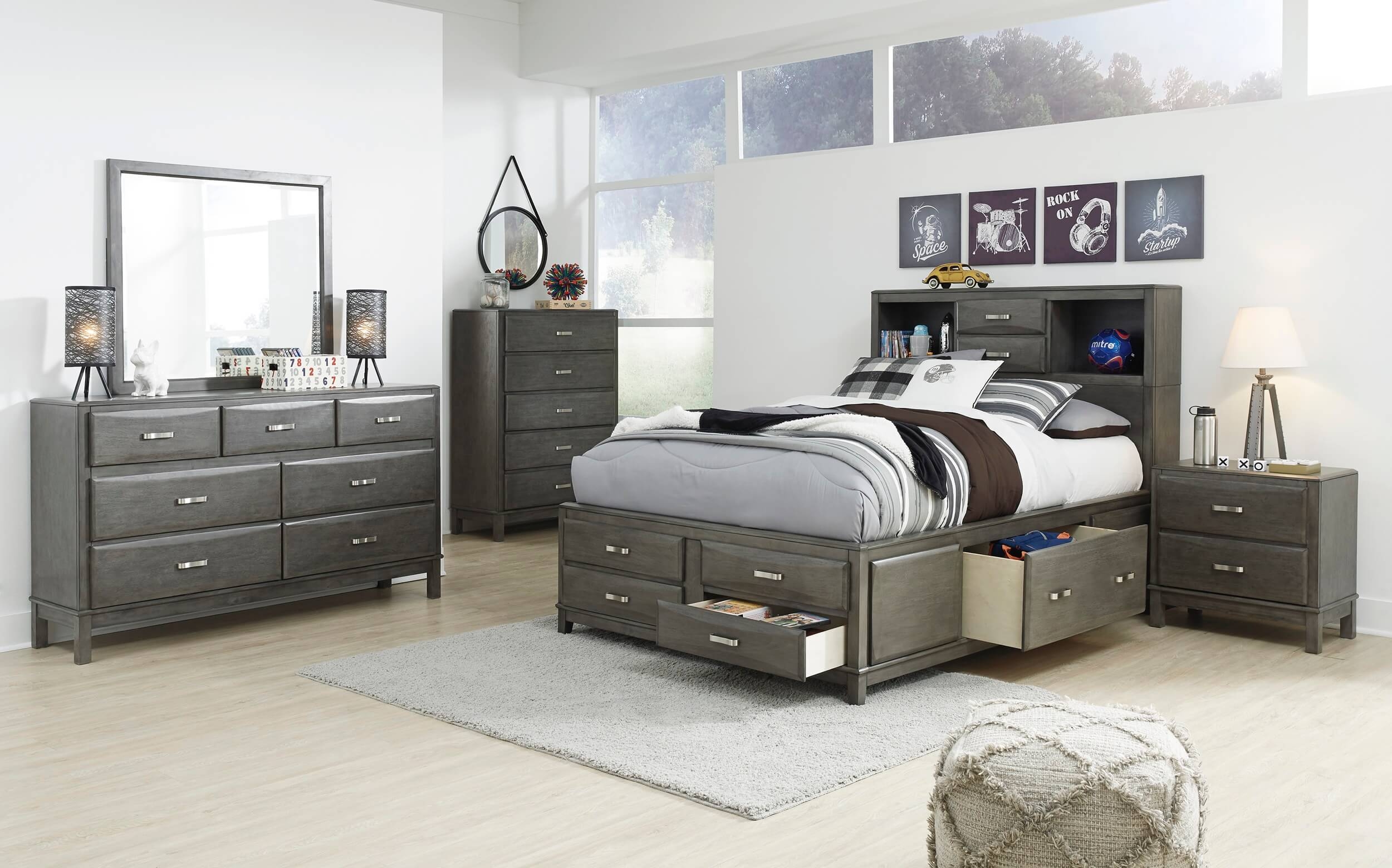 Caitbrook Wood Storage Bedroom Set