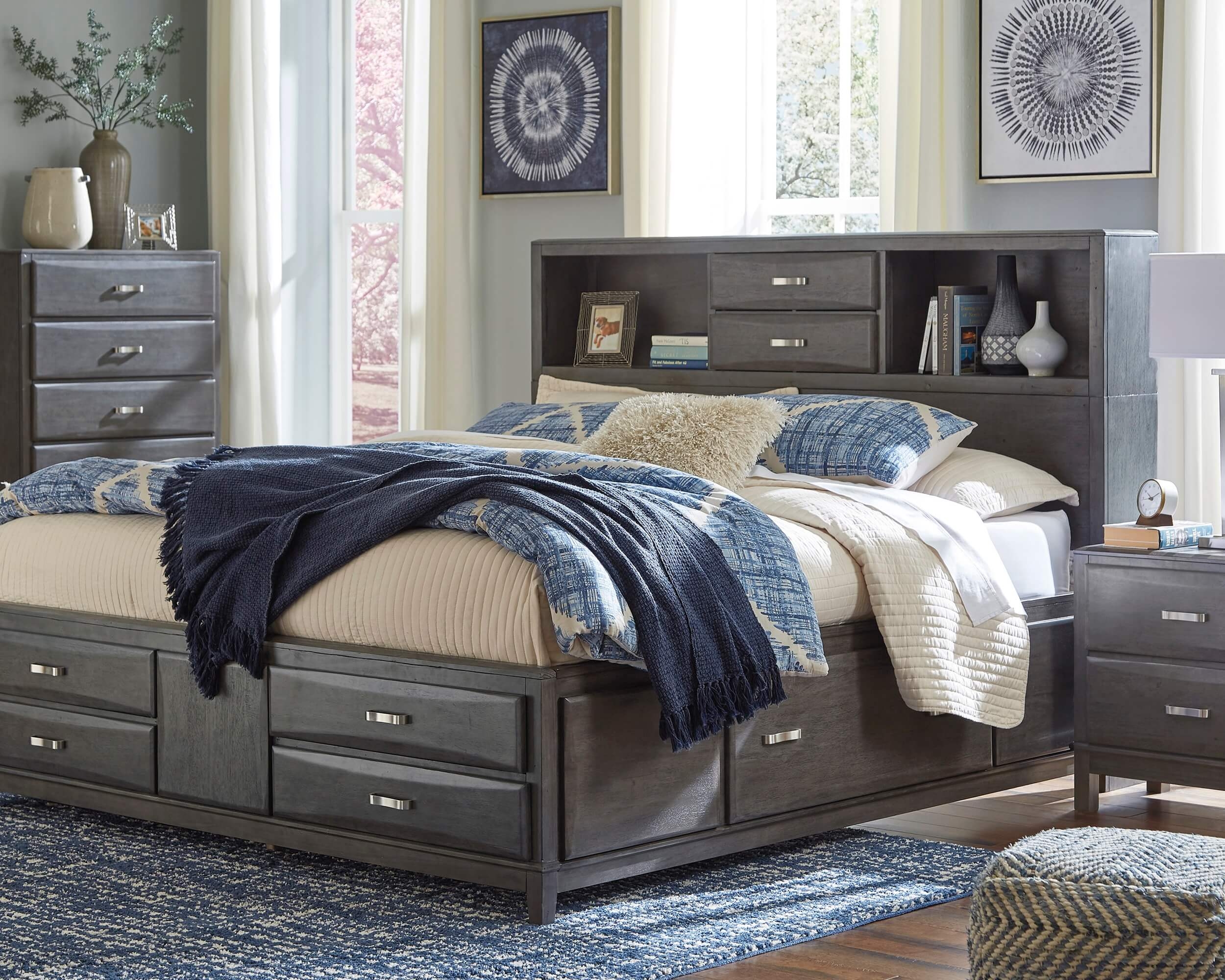 Caitbrook Wood Storage Bedroom Set