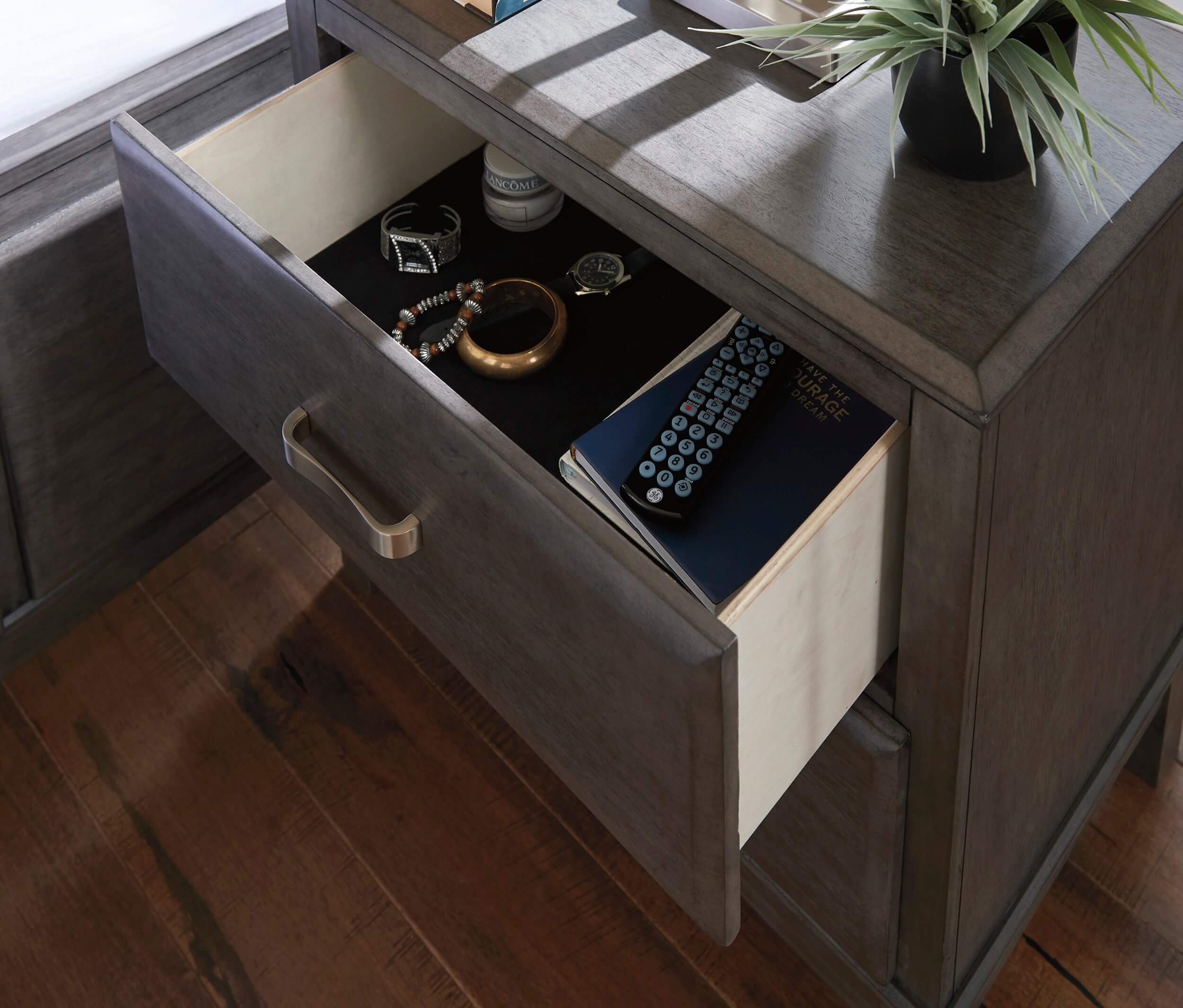 Caitbrook Wood Nightstand w/2 Drawers