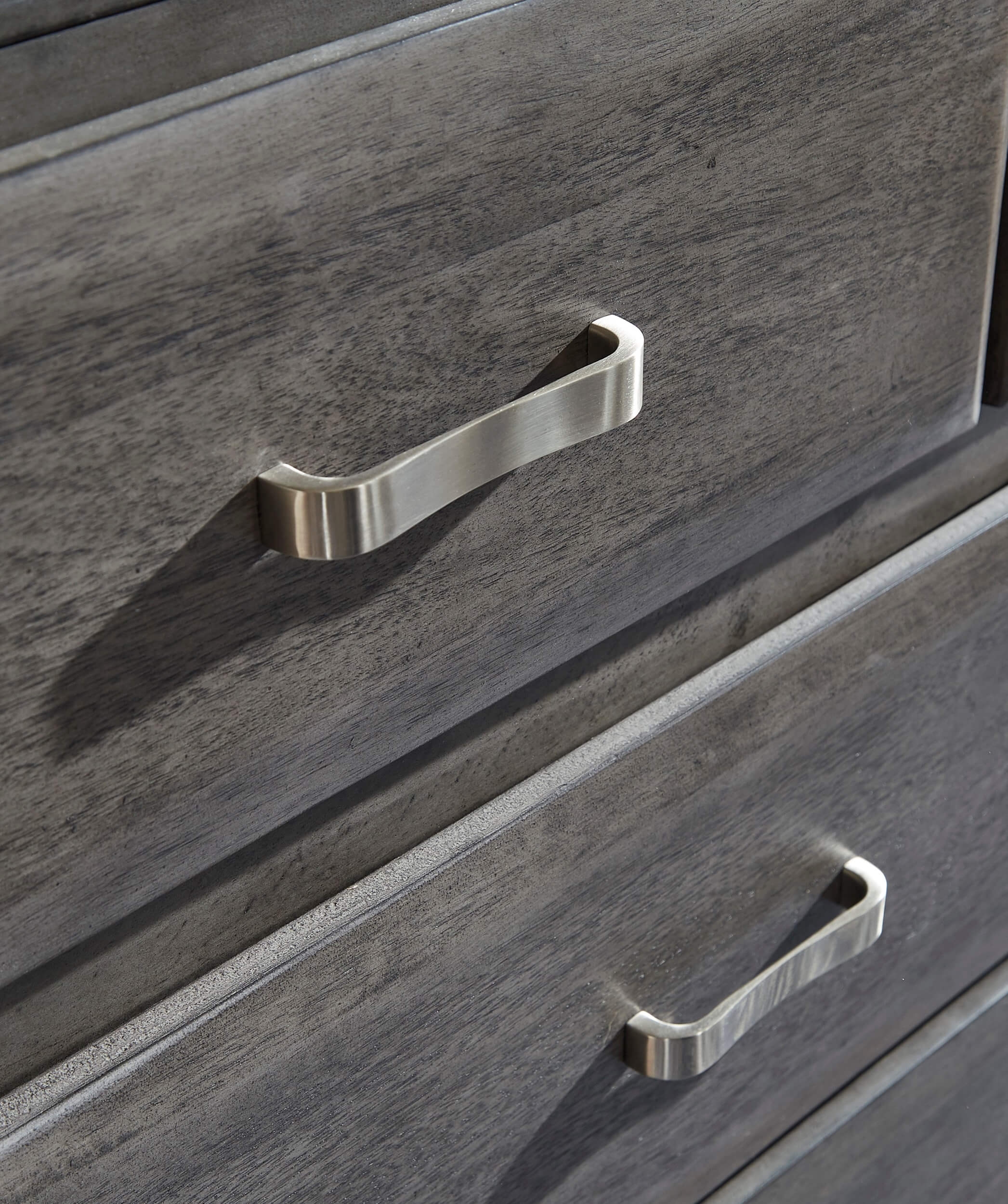 Caitbrook Wood Chest w/5 Drawers