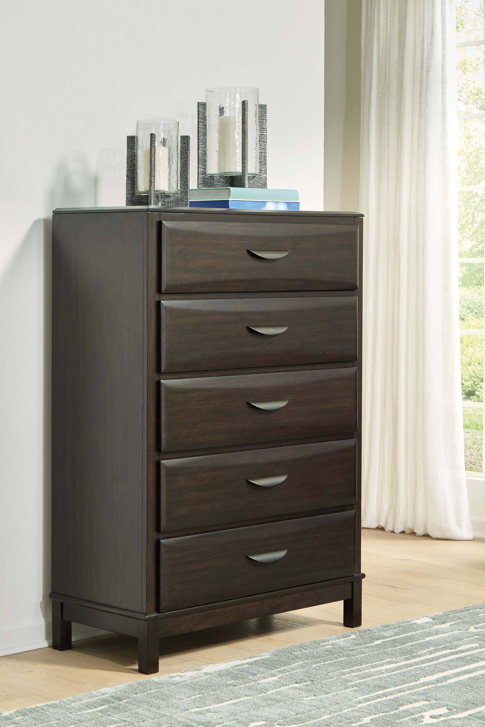 Vanmore Wood Chest w/5 Drawers
