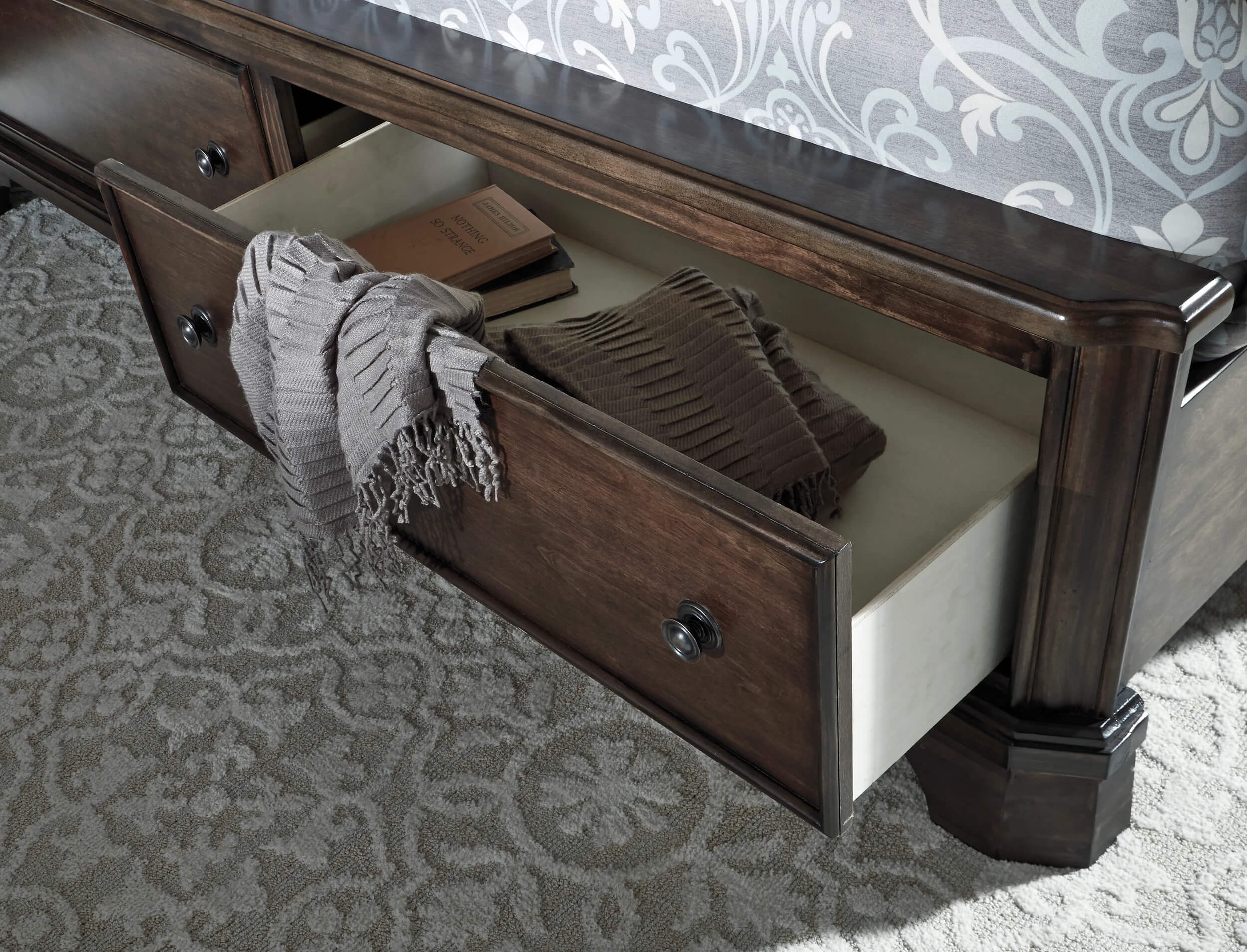 Ashley SM Adinton SM Queen Size Panel Bed w/2 Storage Drawers