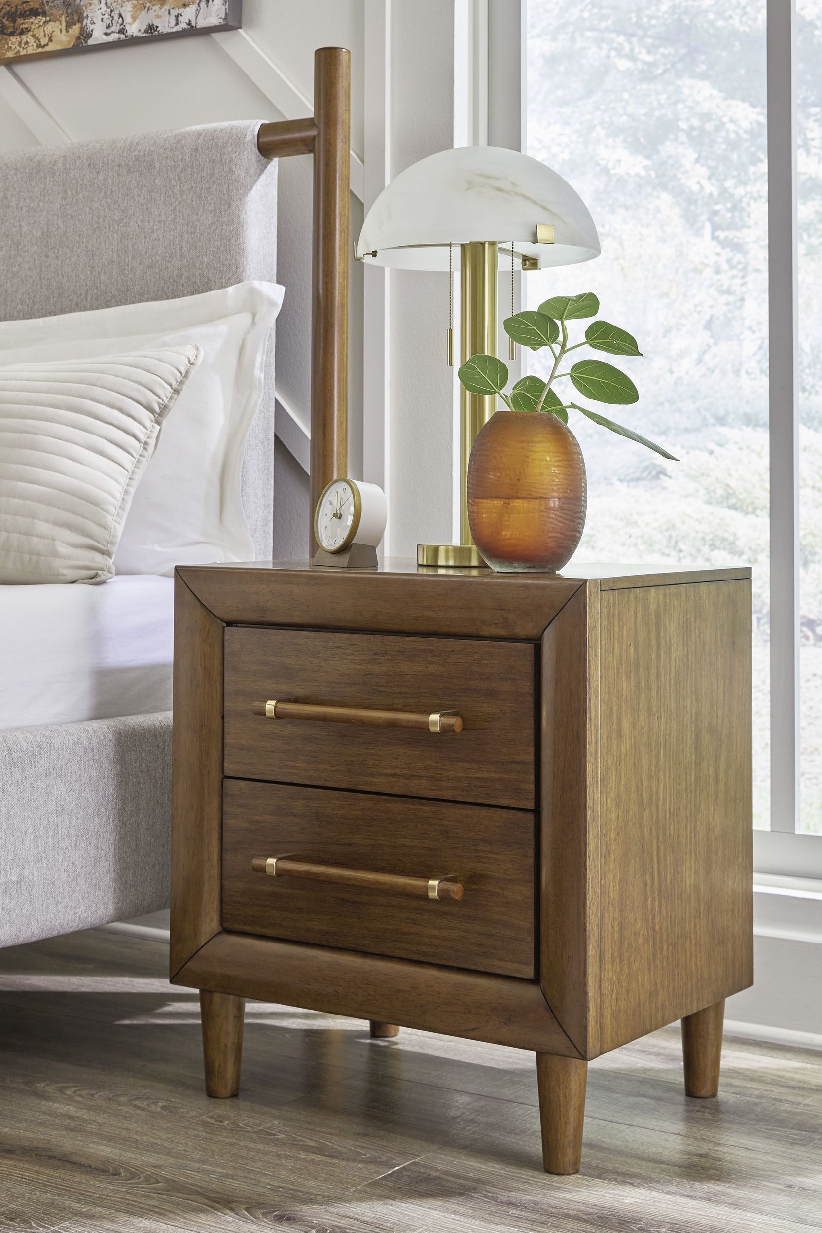Lyncott Fabric/Wood Upholstered Panel Bedroom Set