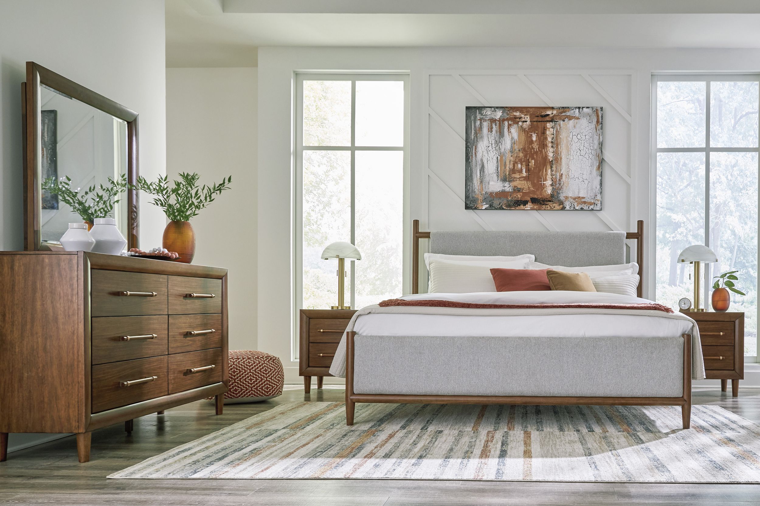 Lyncott Fabric/Wood Upholstered Panel Bedroom Set