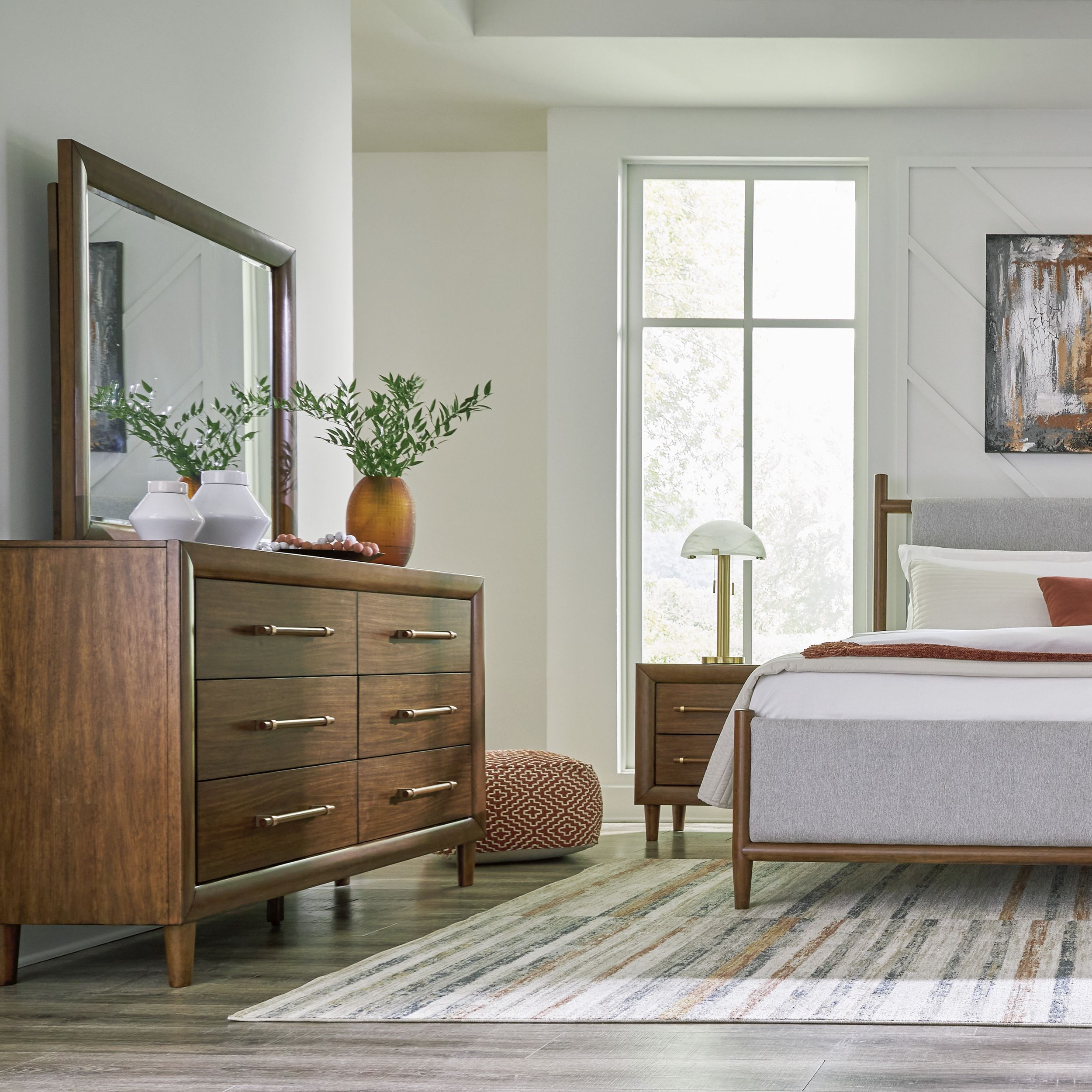 Lyncott Fabric/Wood Upholstered Panel Bedroom Set