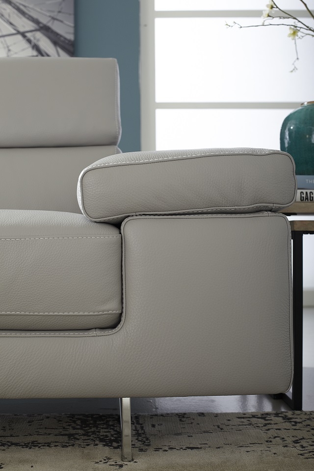 Saggezza Fabric/Leather L-Shape Sectional Sofa with Small Chaise