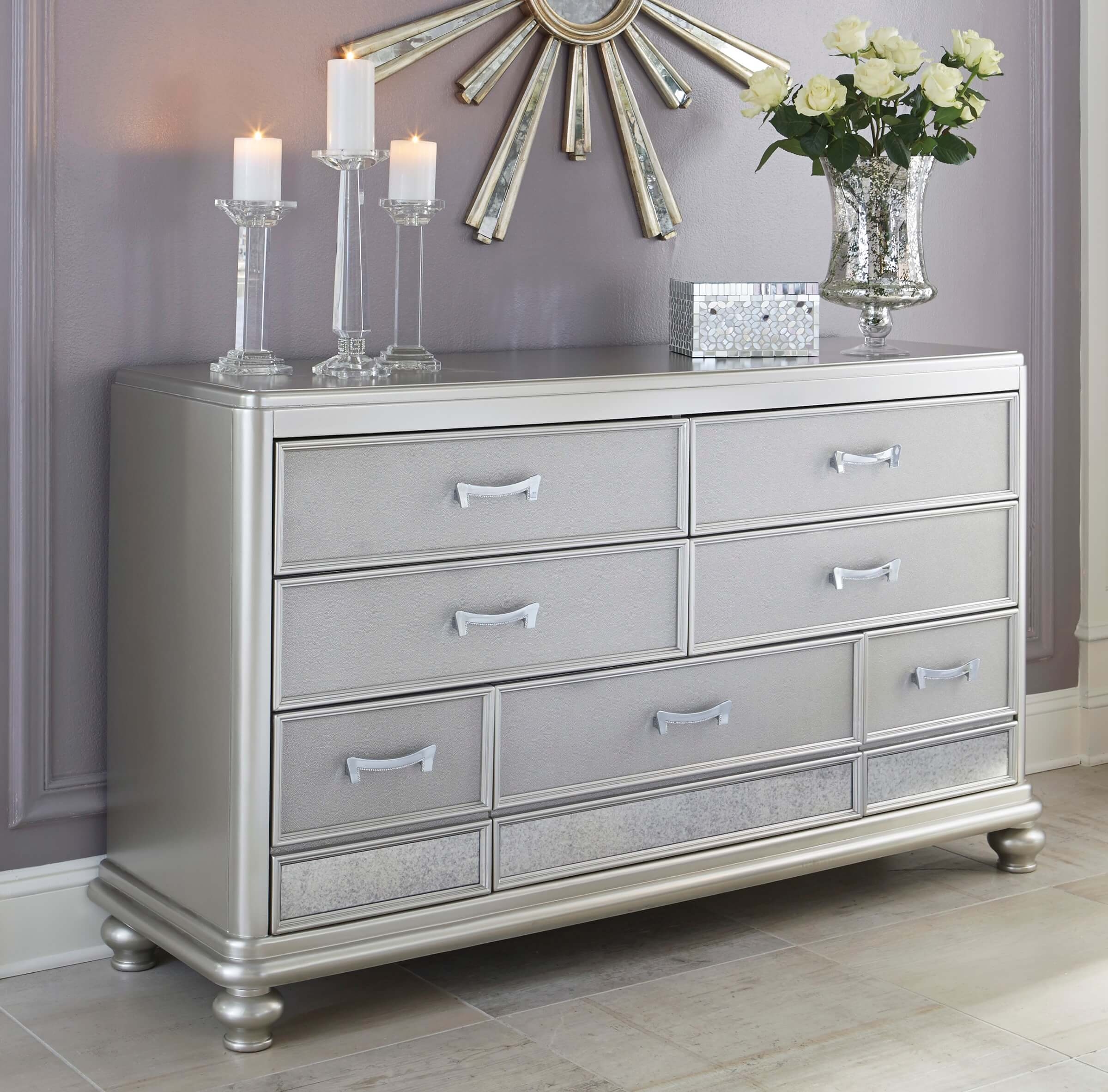 Ashley SM Coralayne Wood 7-Drawer Dresser