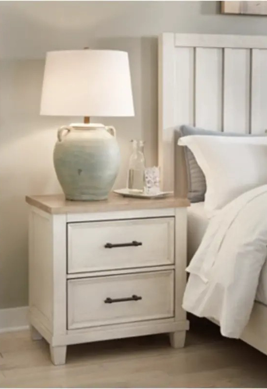 SM Shaybrock Wood Nightstand w/2 Drawers