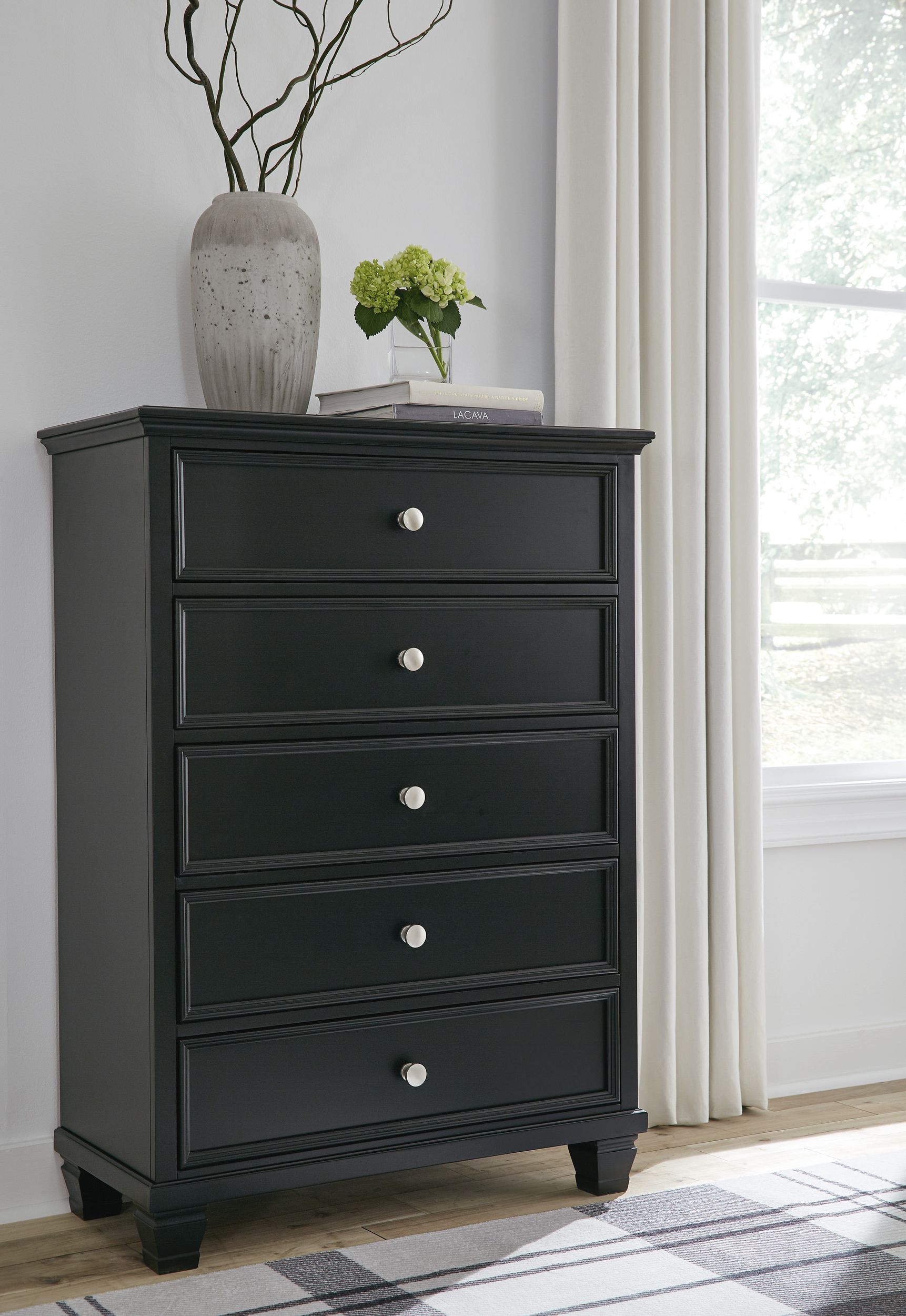 Lanolee 5-Drawer Wood Veneer Chest