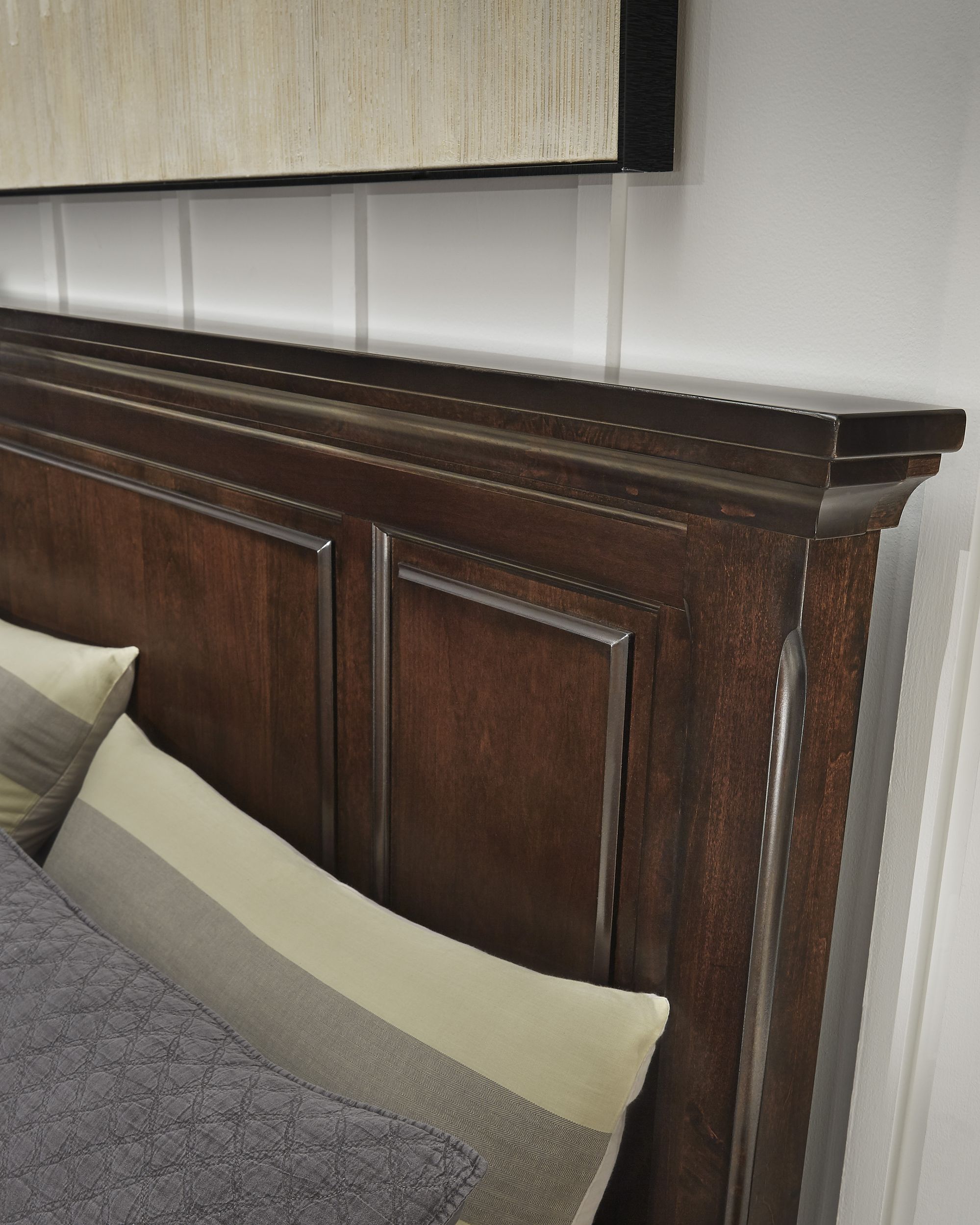 Ashley SM Porter Wood Panel Bed