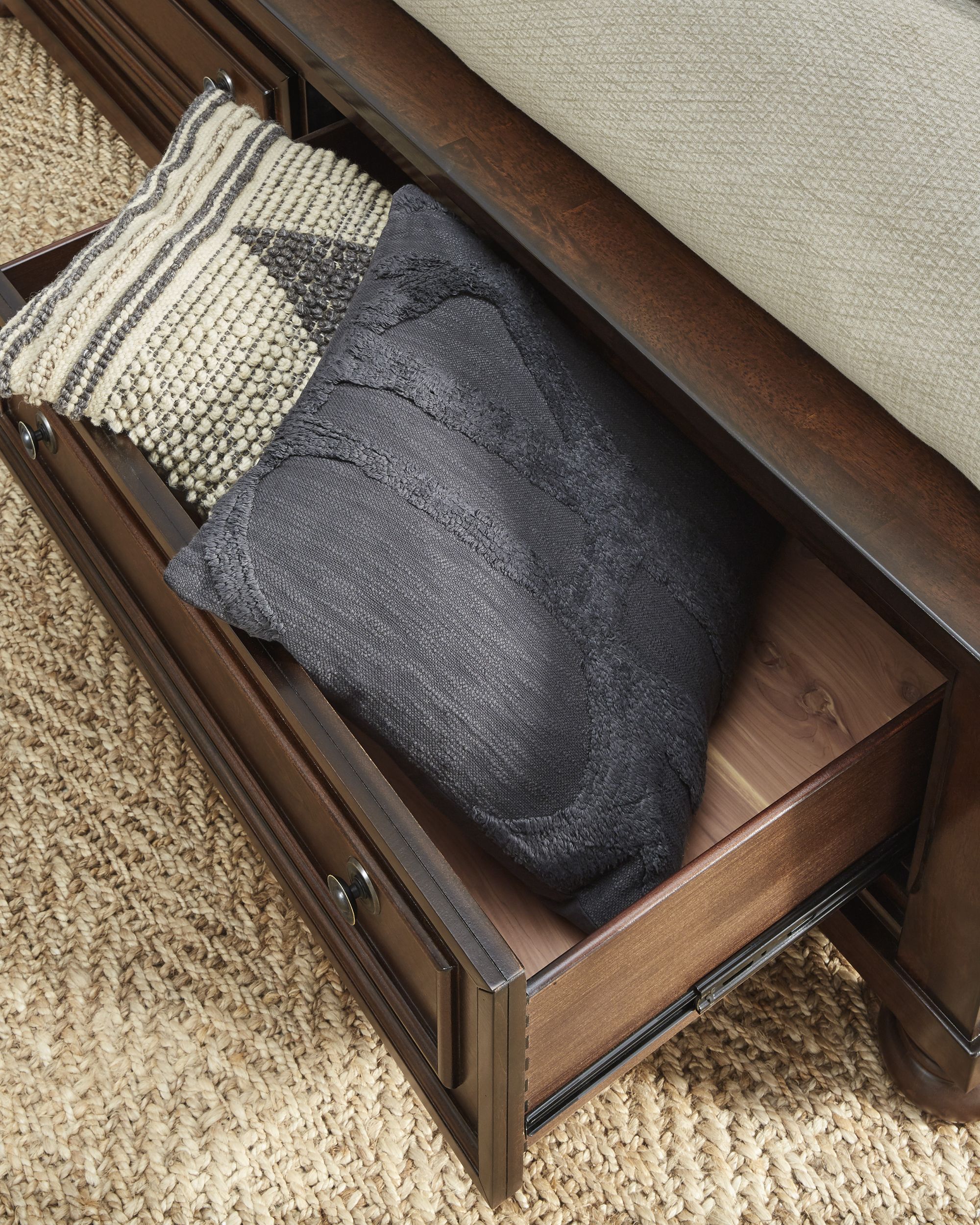 Ashley SM Porter Wood Sleigh Storage Bed