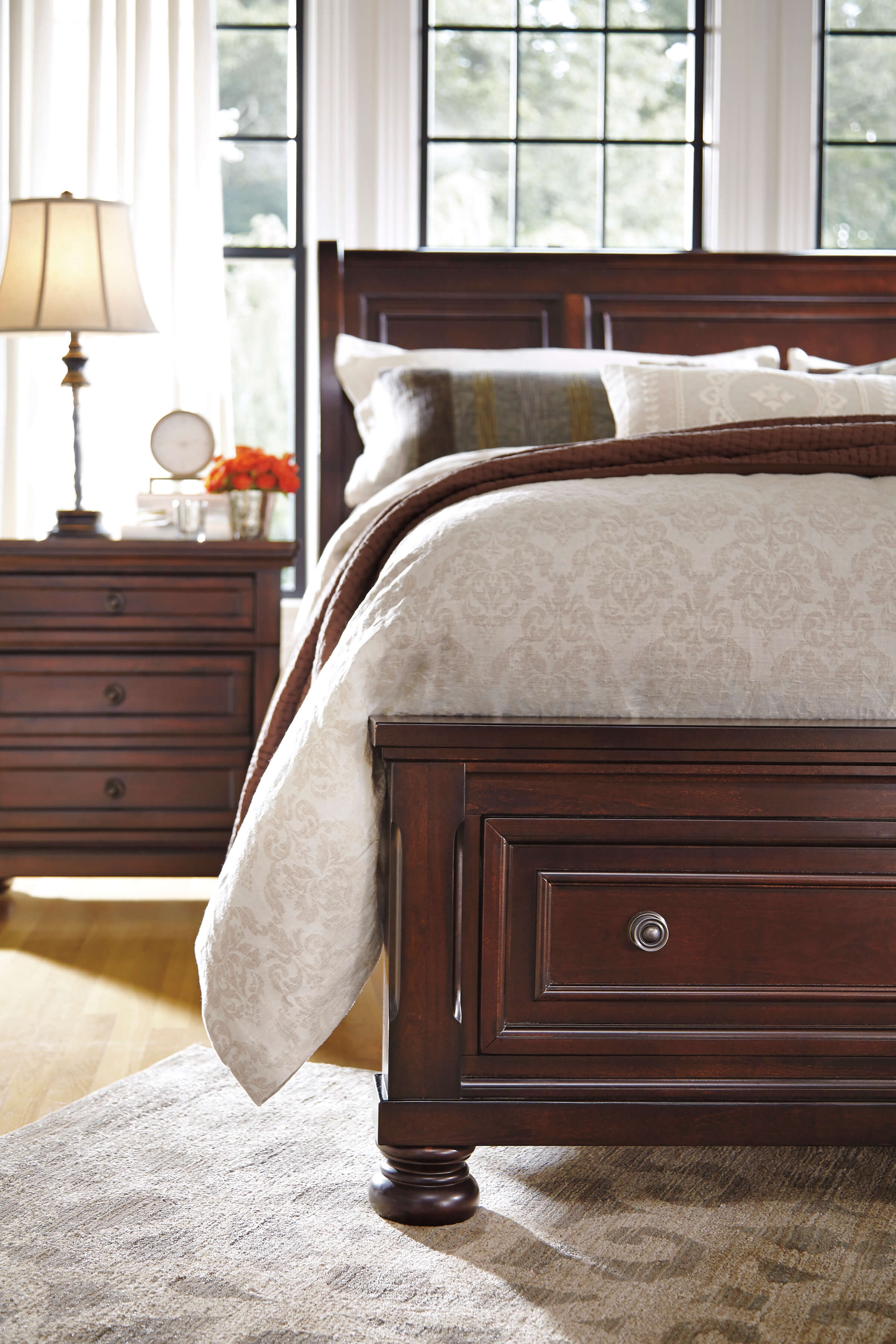 Ashley SM Porter Wood Sleigh Storage Bedroom Set