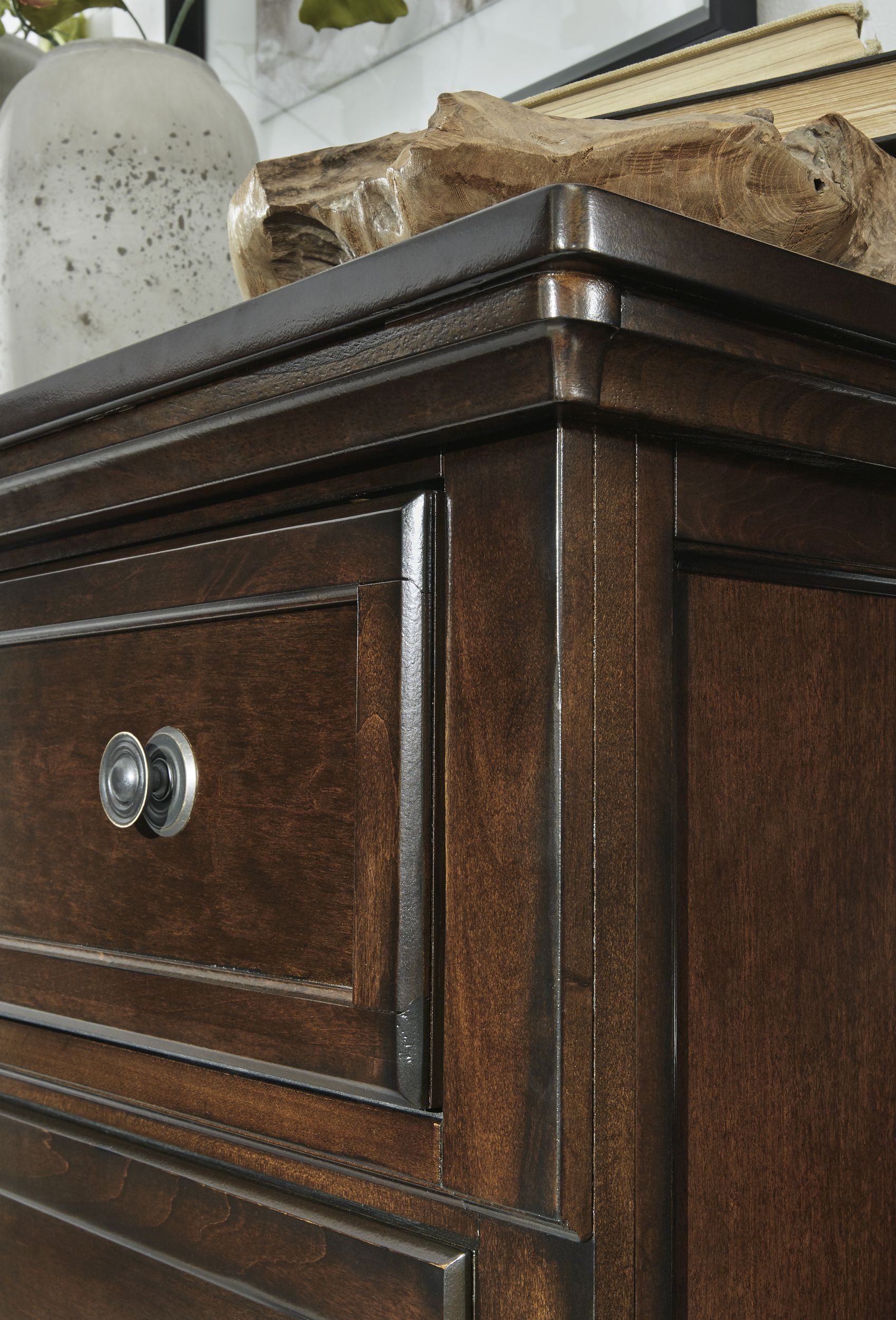 Ashley SM Porter Wood 2-Drawer Nightstand