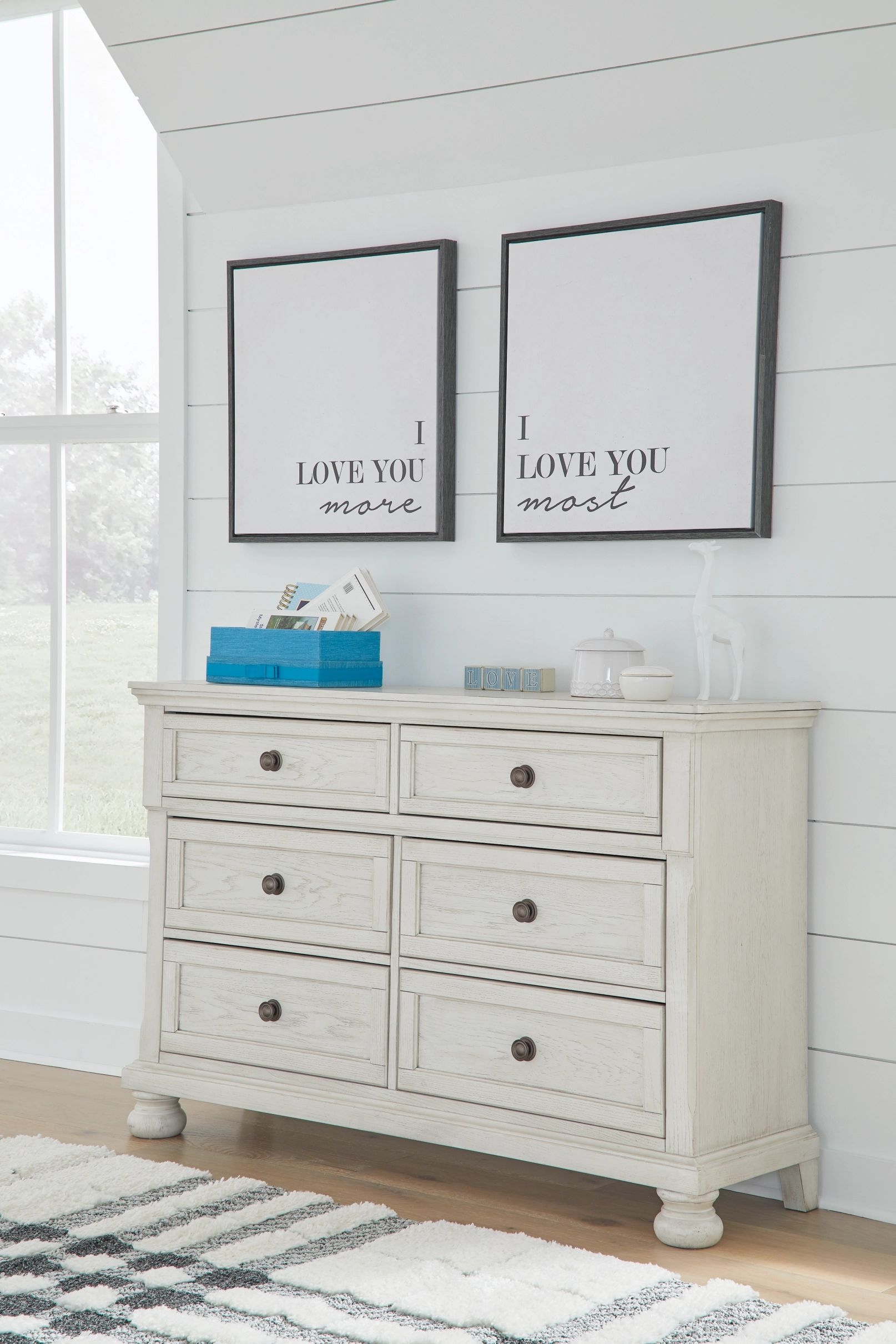 Robbinsdale 6-Drawer Wood Veneer Dresser