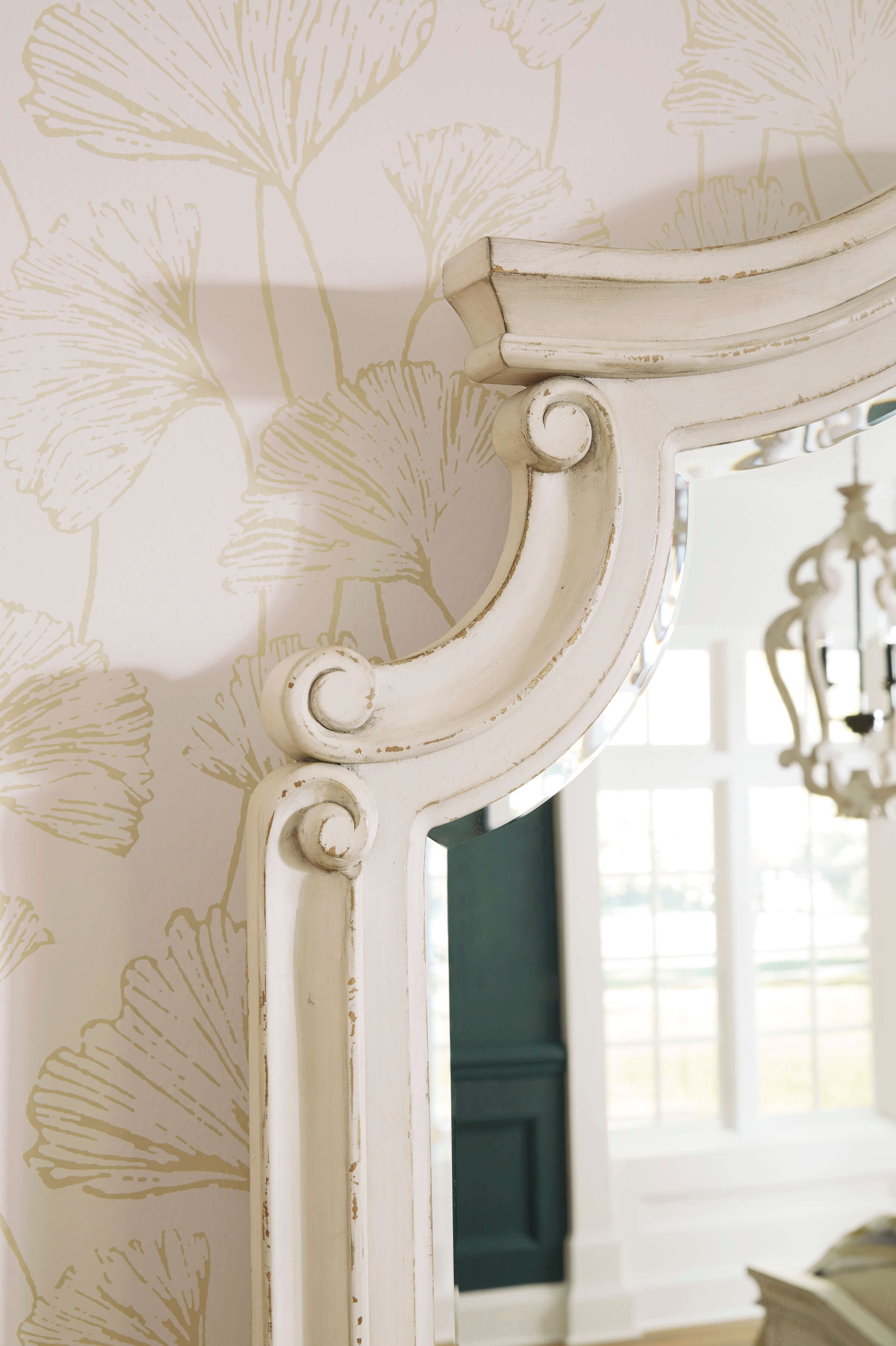 SM Realyn Wood Mirror