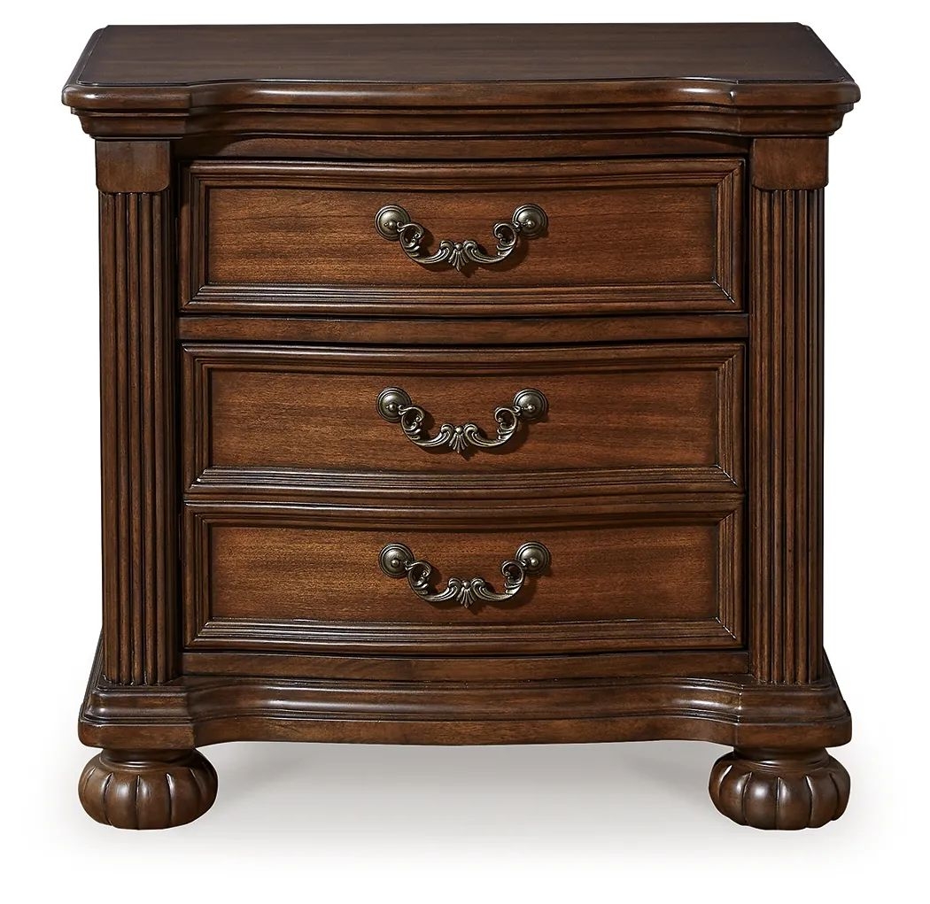 Ashley SM Lavinton Wood Poster Bedroom Set