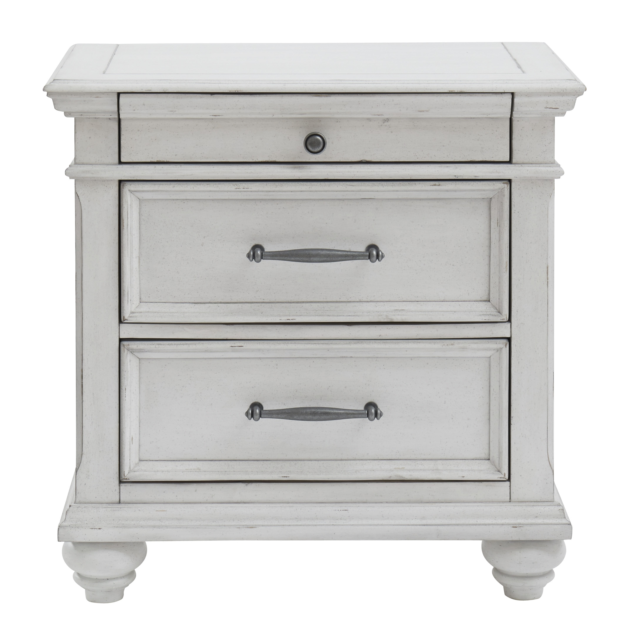 Ashley SM Kanwyn Wood 3-Drawer Nightstand