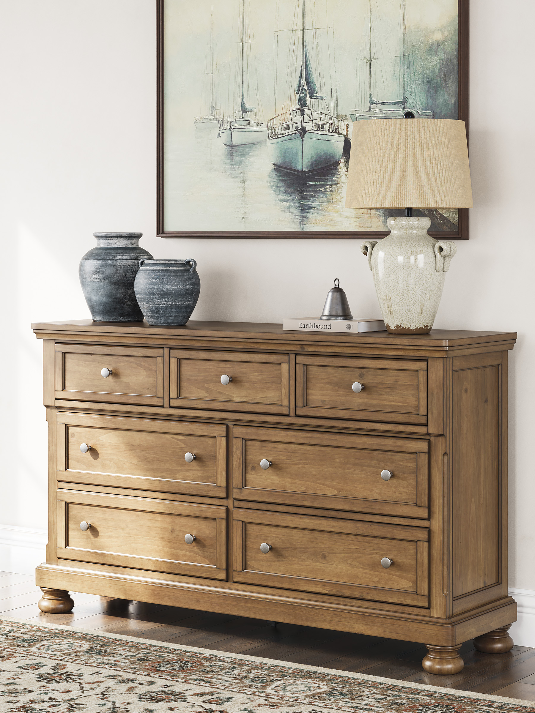 Feddinger Storage Sleigh Bed With Mirrored