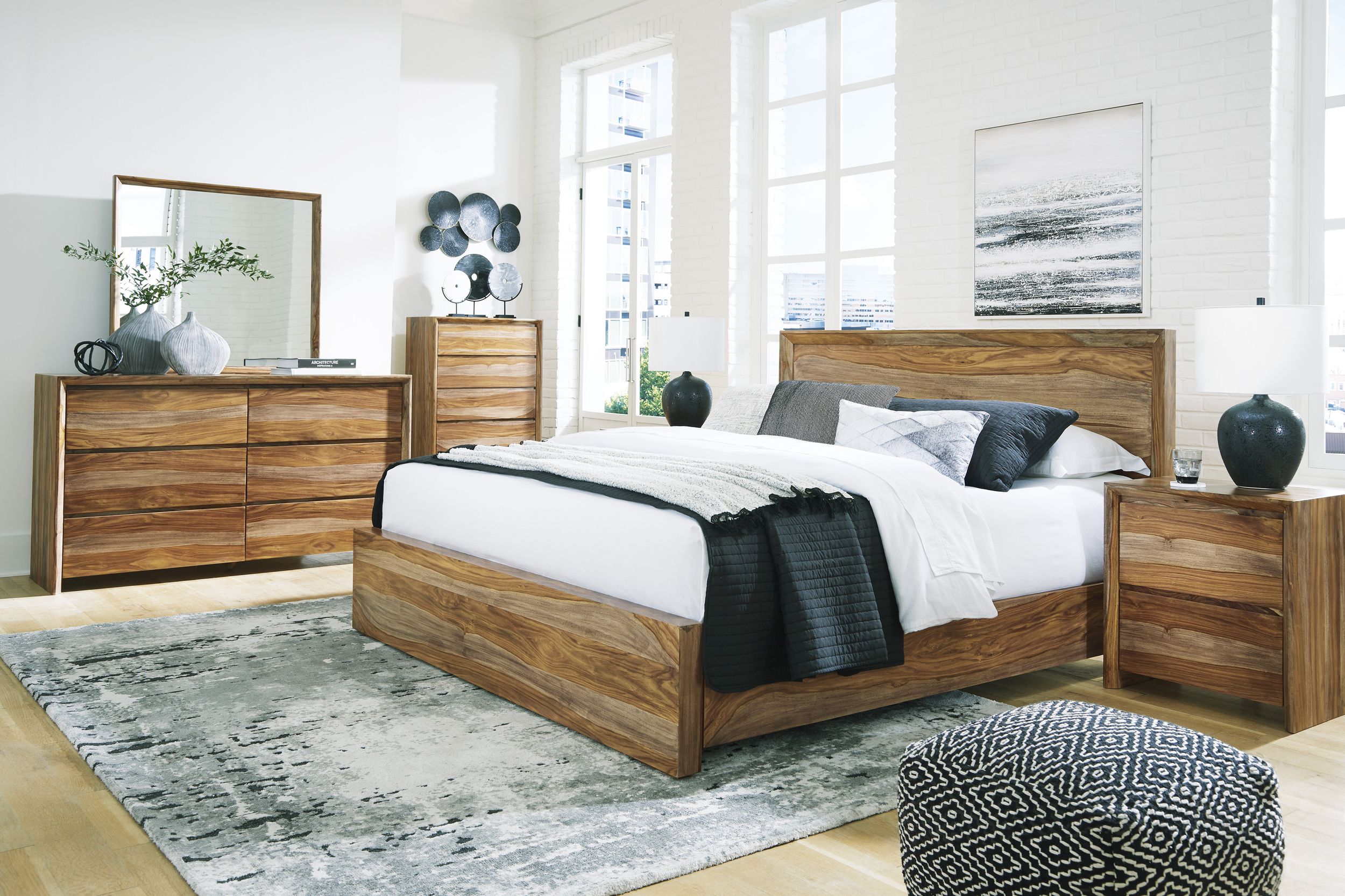 Dressonni Wood Panel Bed, California King Size