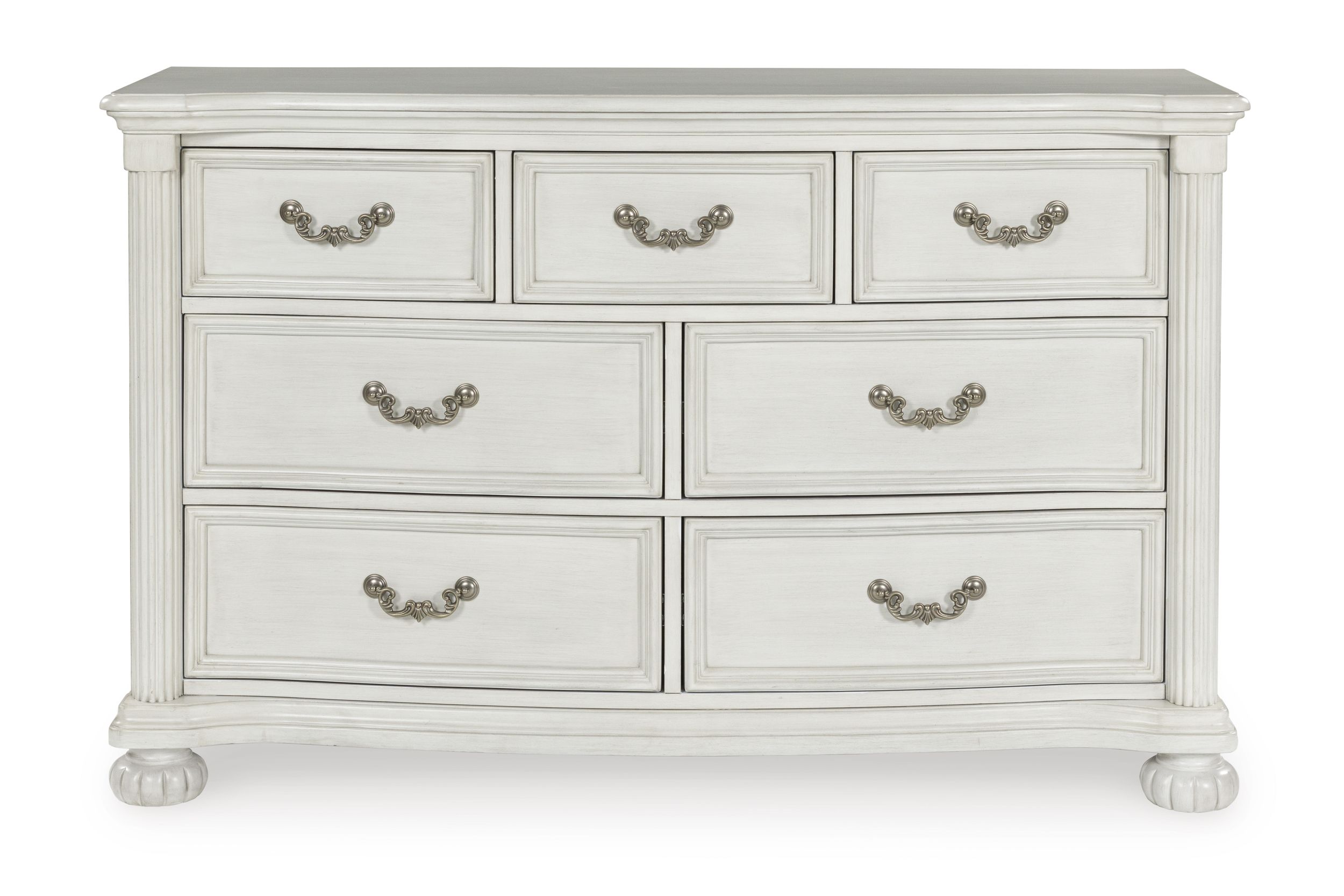 Montelaine Wood Dresser w/7 Drawers