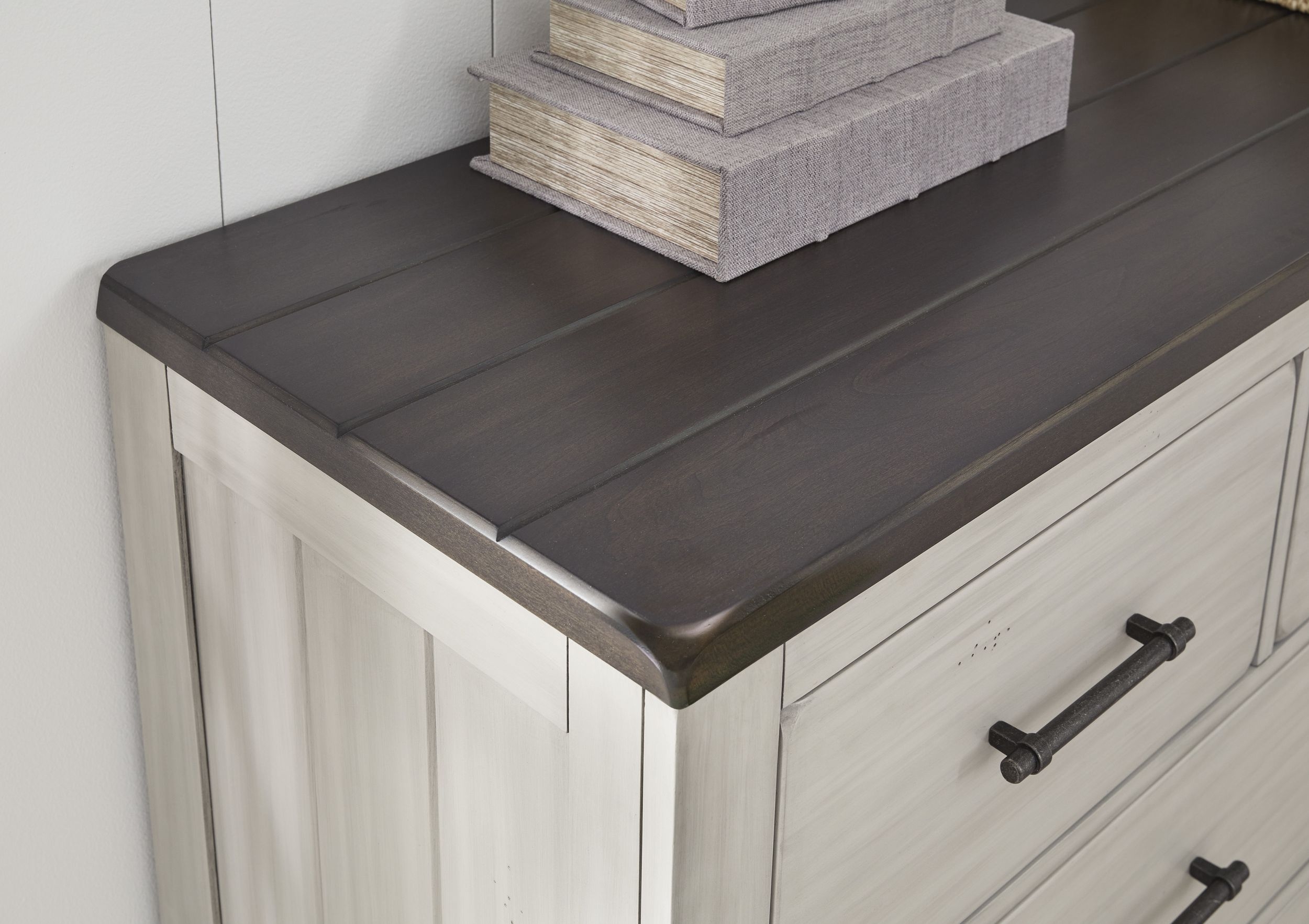 Darborn 7-Drawer Wood Veneer Dresser 