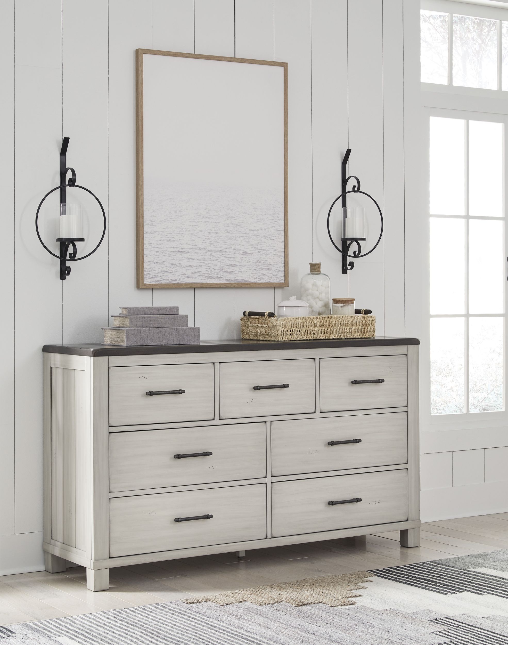 Darborn 7-Drawer Wood Veneer Dresser 