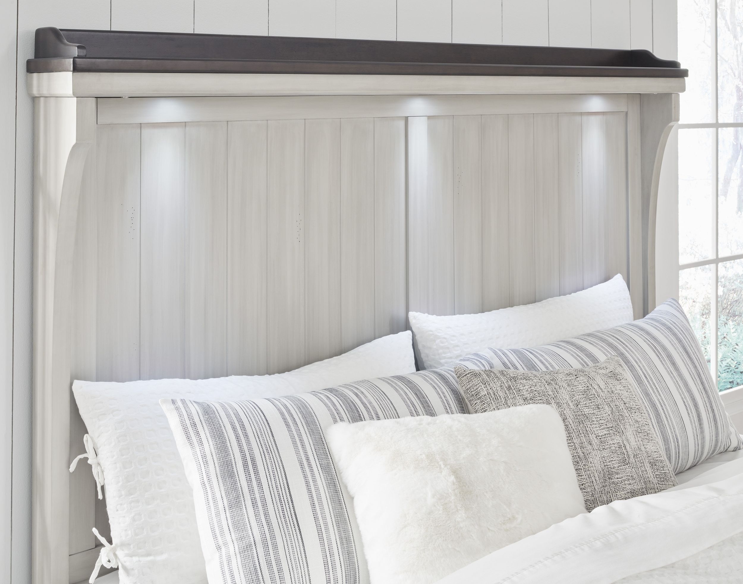 Darborn Wood Veneer California King Size Panel Bed with LED Lighting