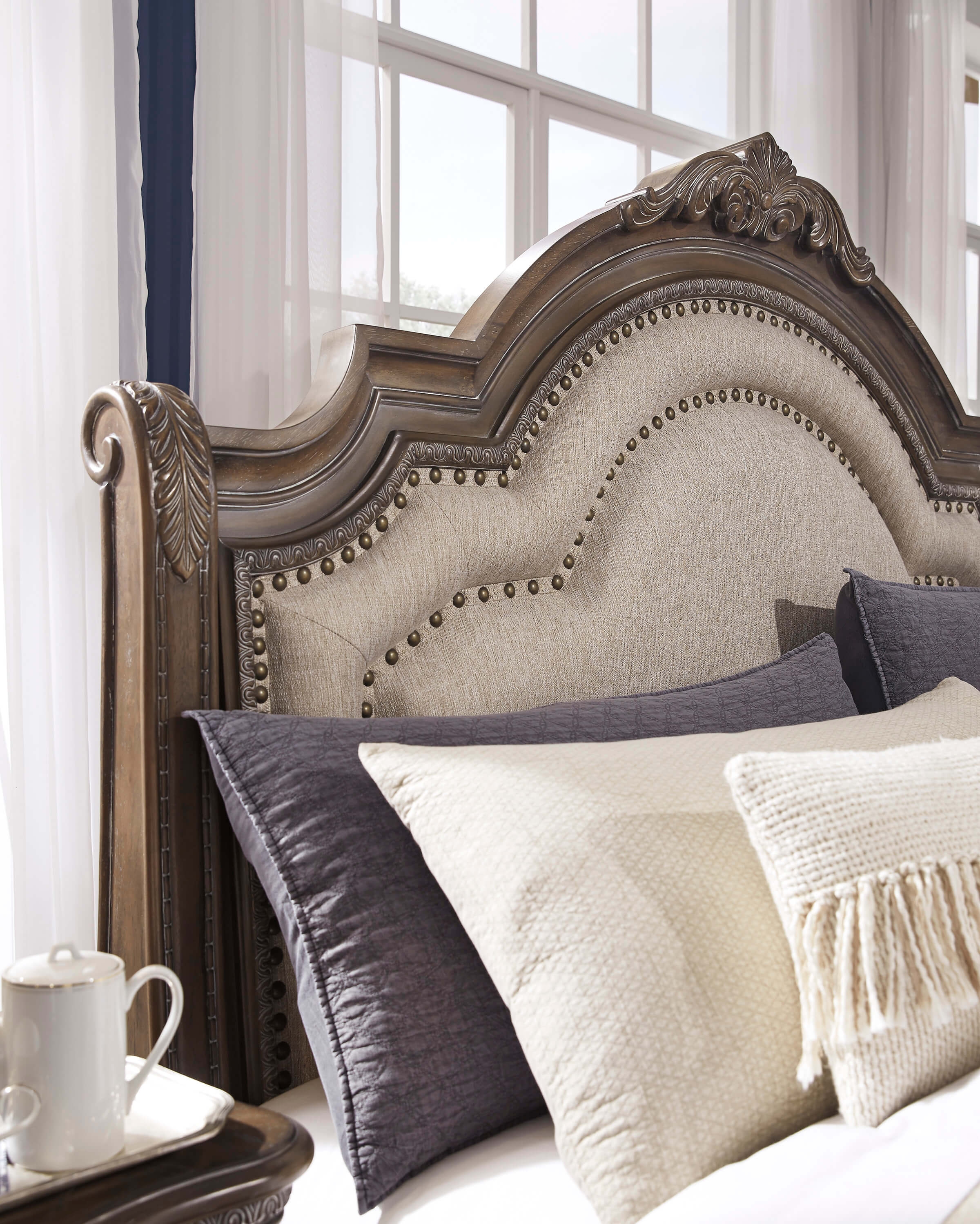 Charmond Fabric Upholstered Sleigh Bed
