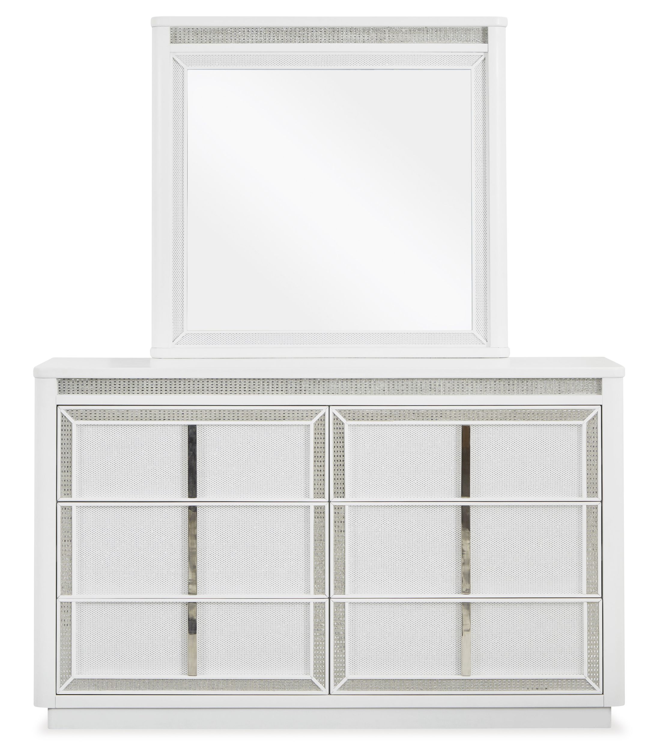 B822-31 Ashley Furniture Chalanna Dresser