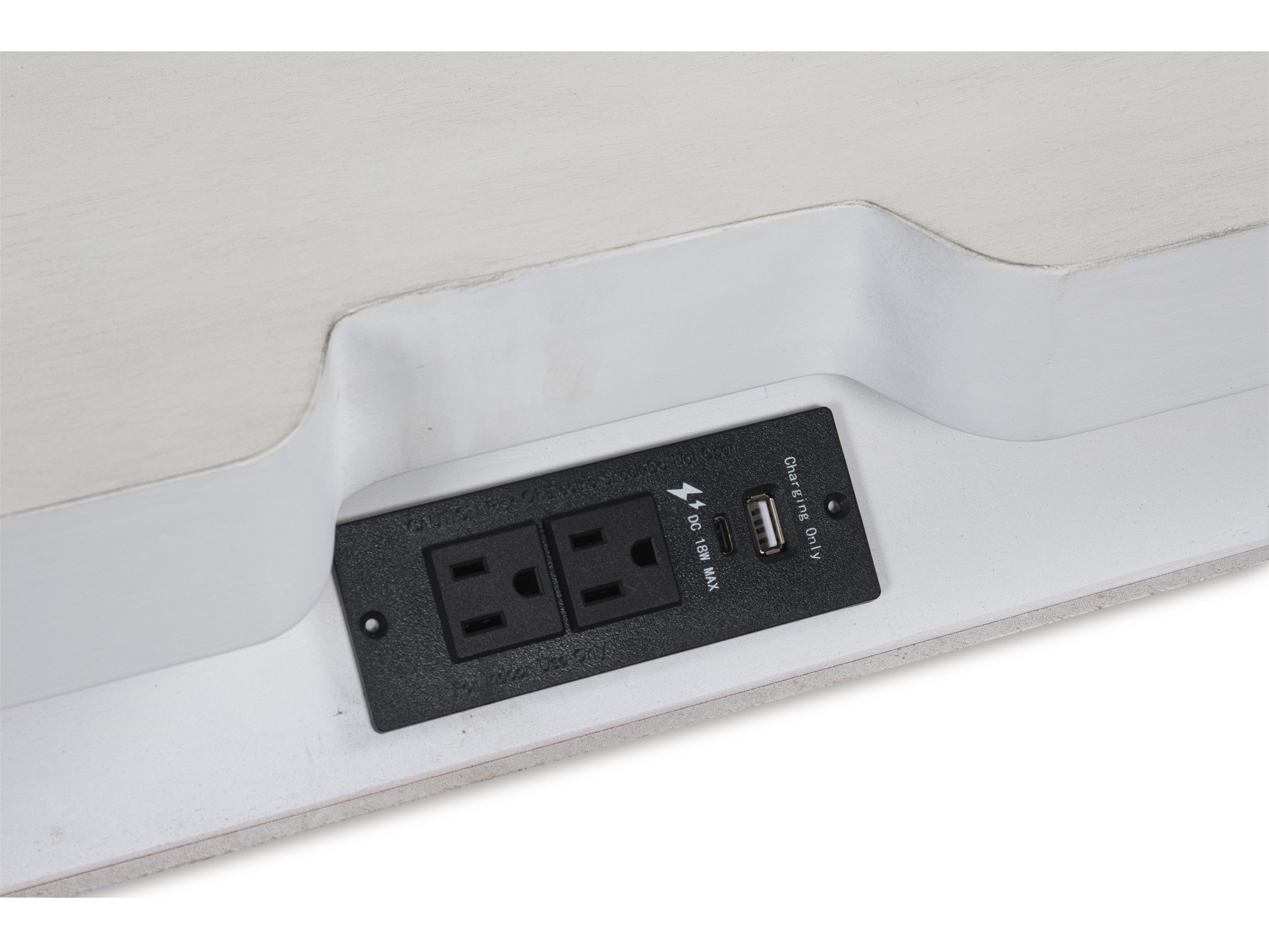 Rowlenstown Wood/MDF Night Stand w/3 Drawers