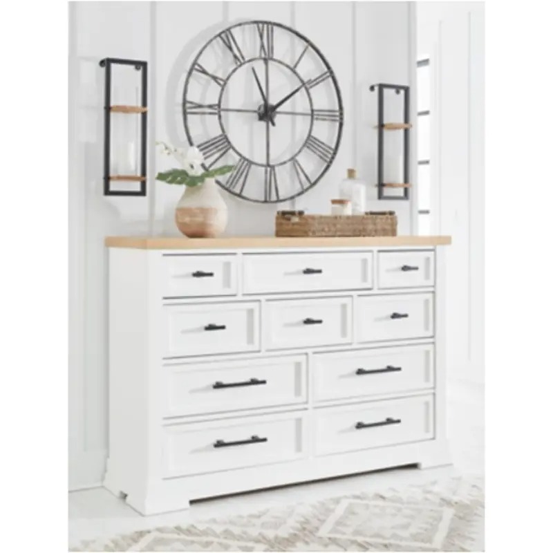 SM Ashbryn Wood Storage Panel Bedroom Set
