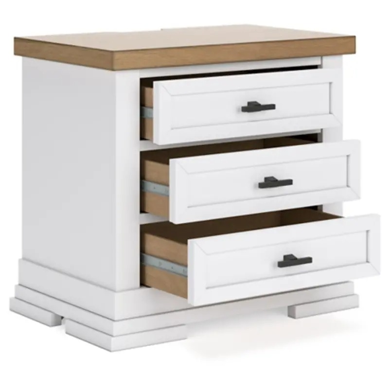 SM Ashbryn Wood Nightstand w/3 Drawers