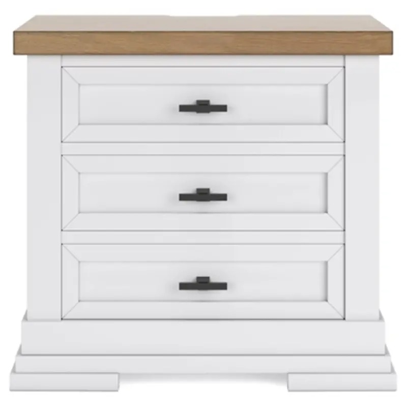 SM Ashbryn Wood Nightstand w/3 Drawers