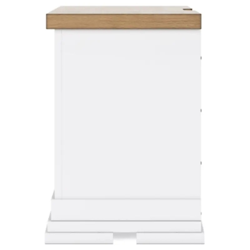 SM Ashbryn Wood Nightstand w/3 Drawers