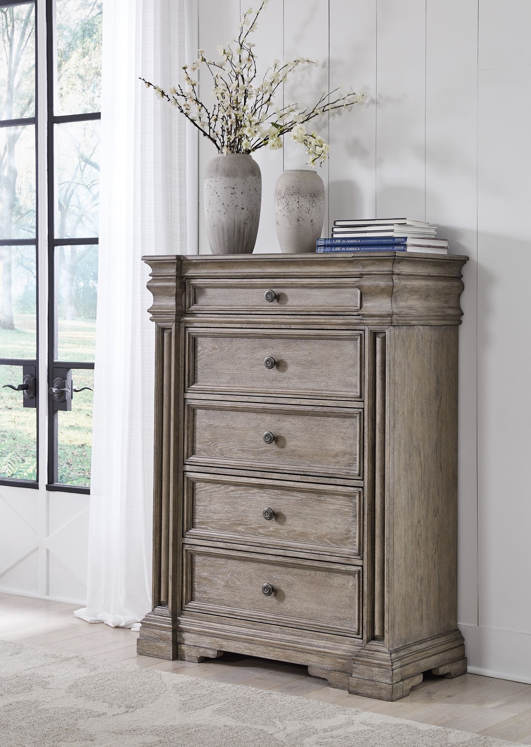 Blairhurst Wood Chest w/5 Drawers