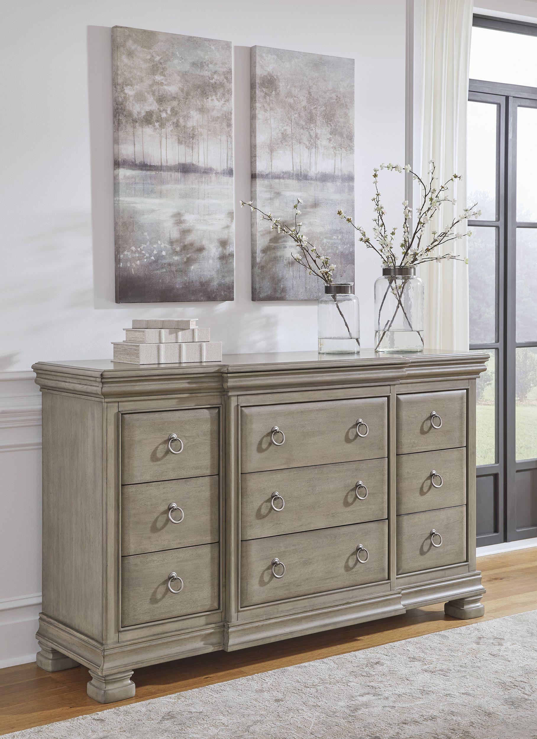 Lexorne Wood Dresser w/9 Drawers