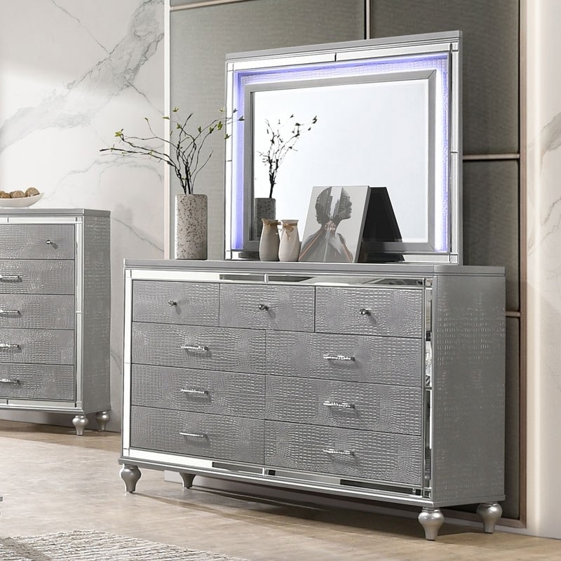 SM Valentino Wood Dresser