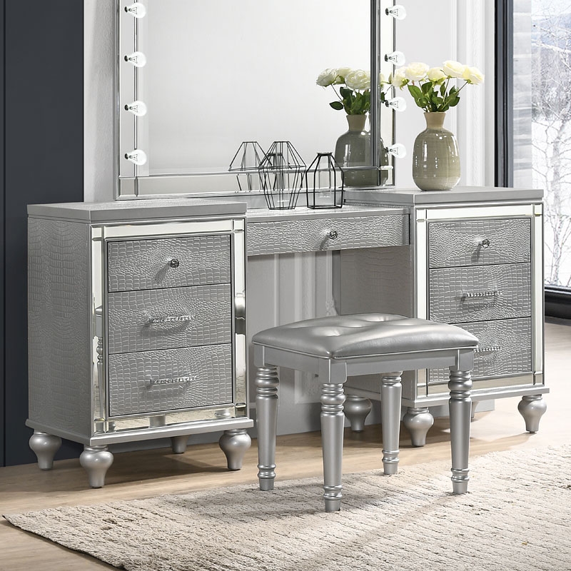 SM Valentino Tufted LED Panel Bedroom Set