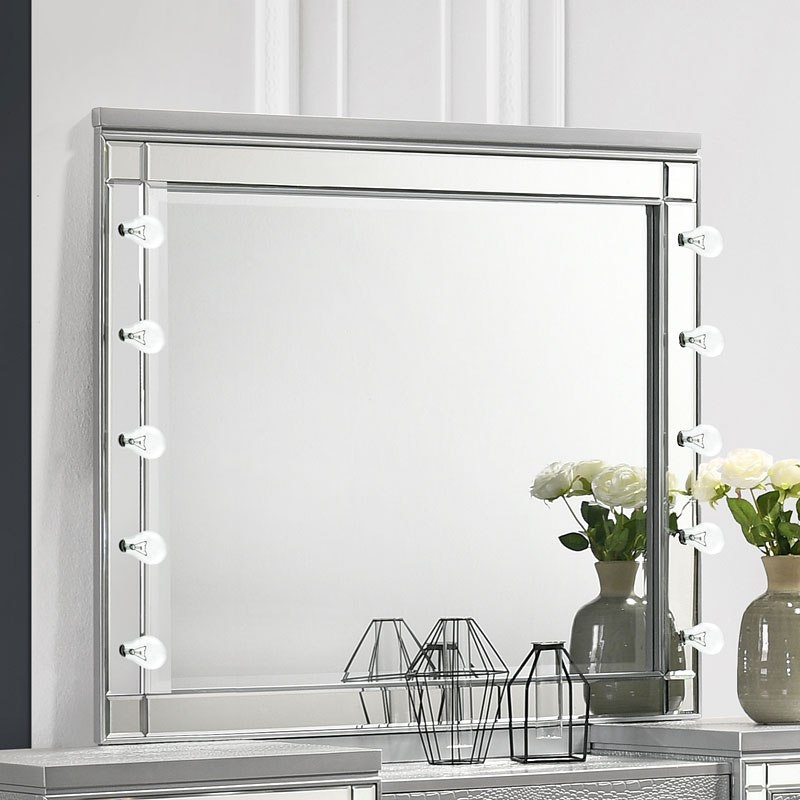 SM Valentino Wood Vanity Table