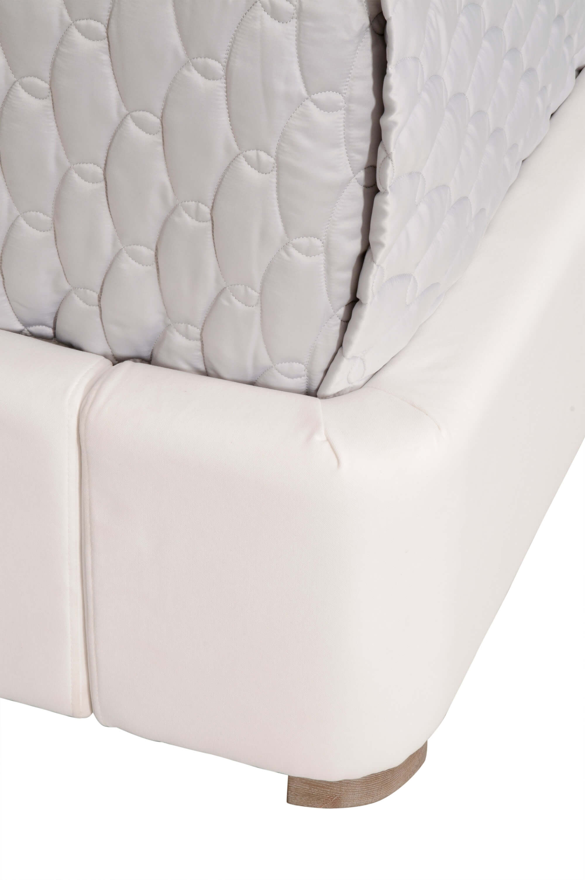 Balboa Upholstered King Size Bed
