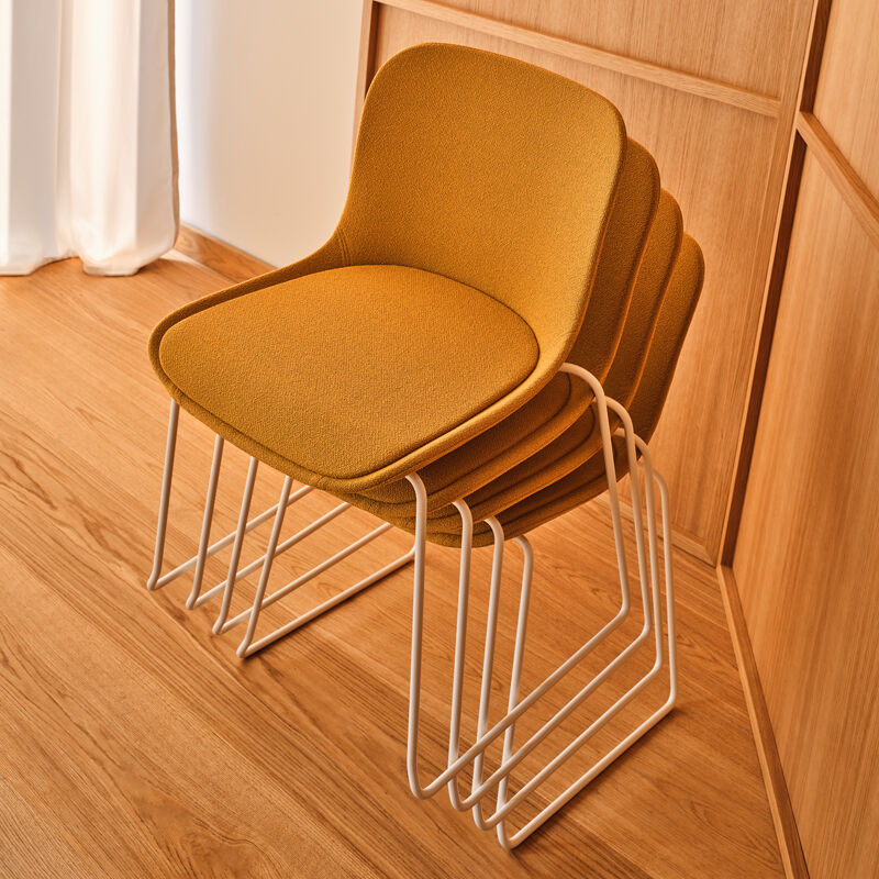 Baltic 2 Classic Sledge Chair