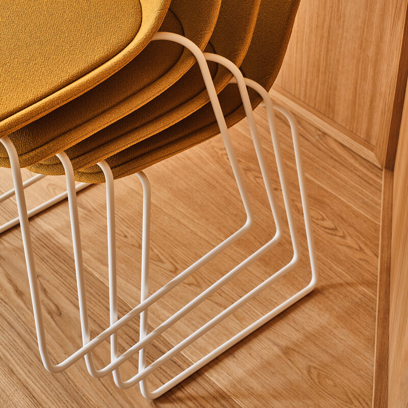 Baltic 2 Classic Sledge Chair